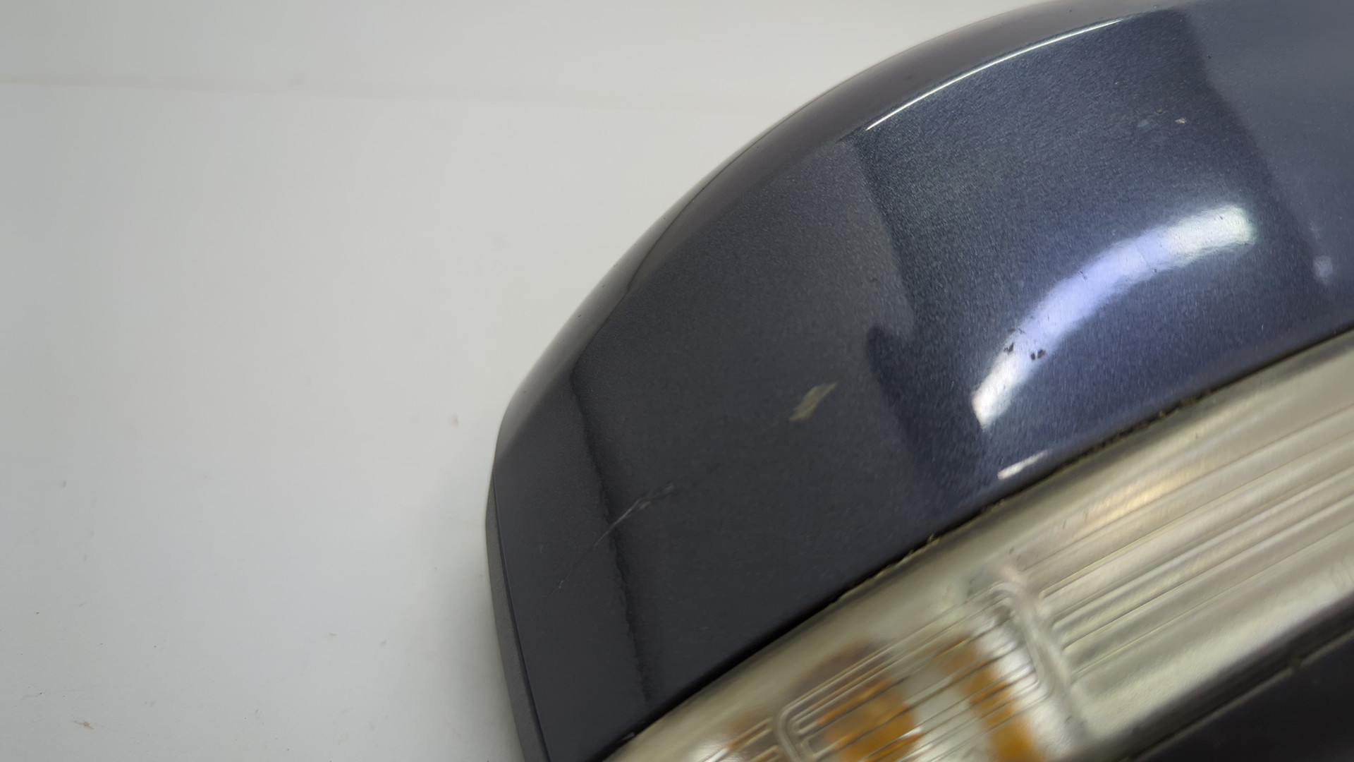 Зеркало правое электрическое