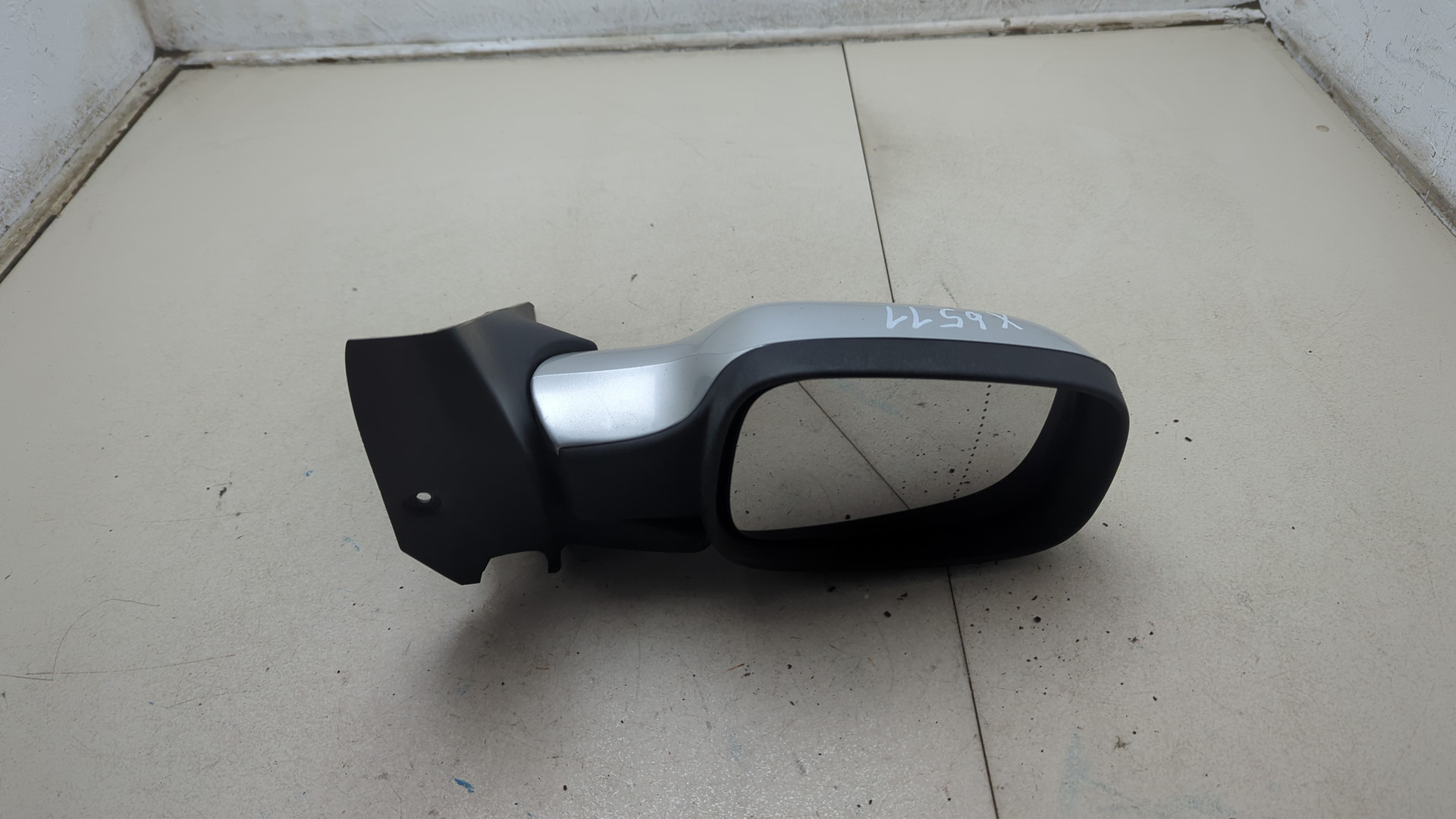 Зеркало правое электрическое