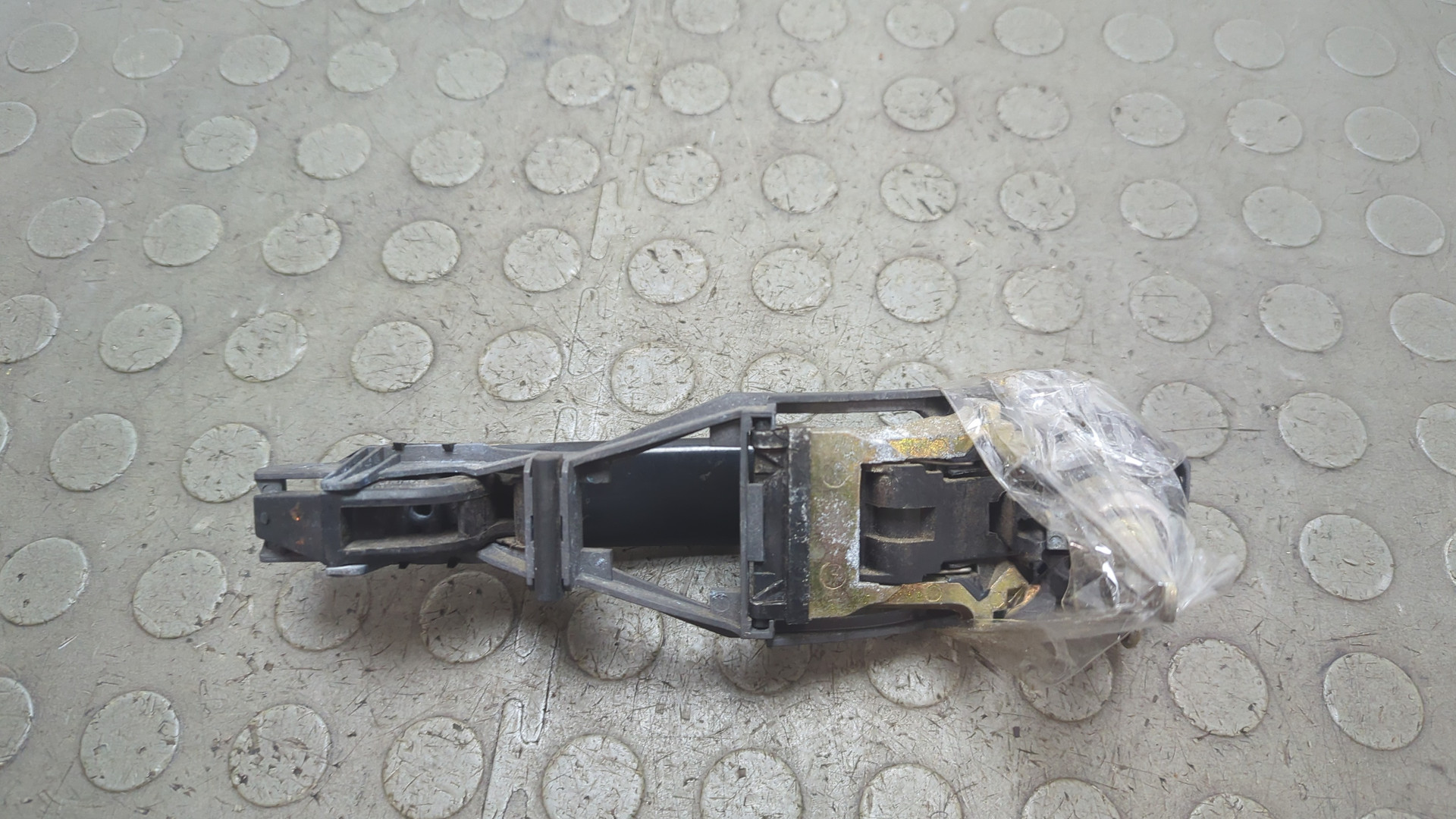 Ручка двери наружная