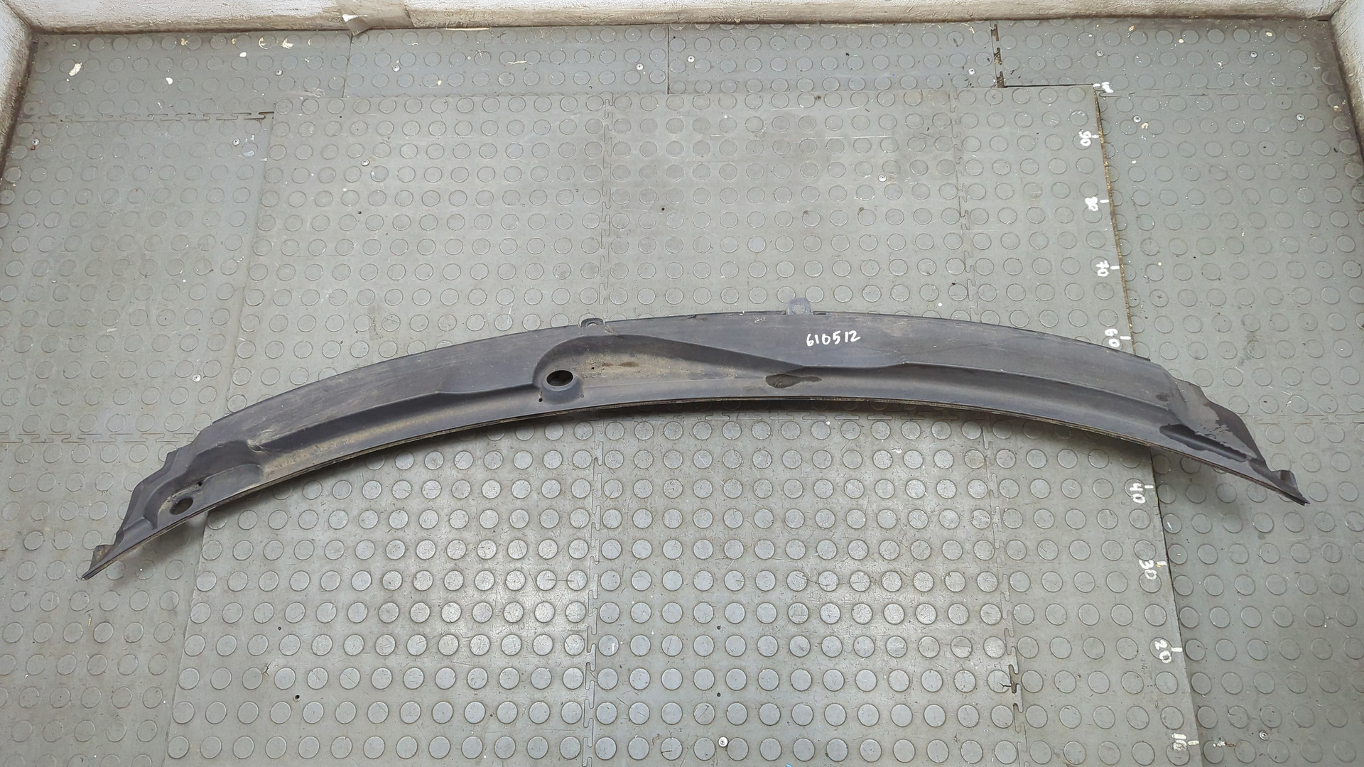 Решетка стеклоочистителей (Жабо)