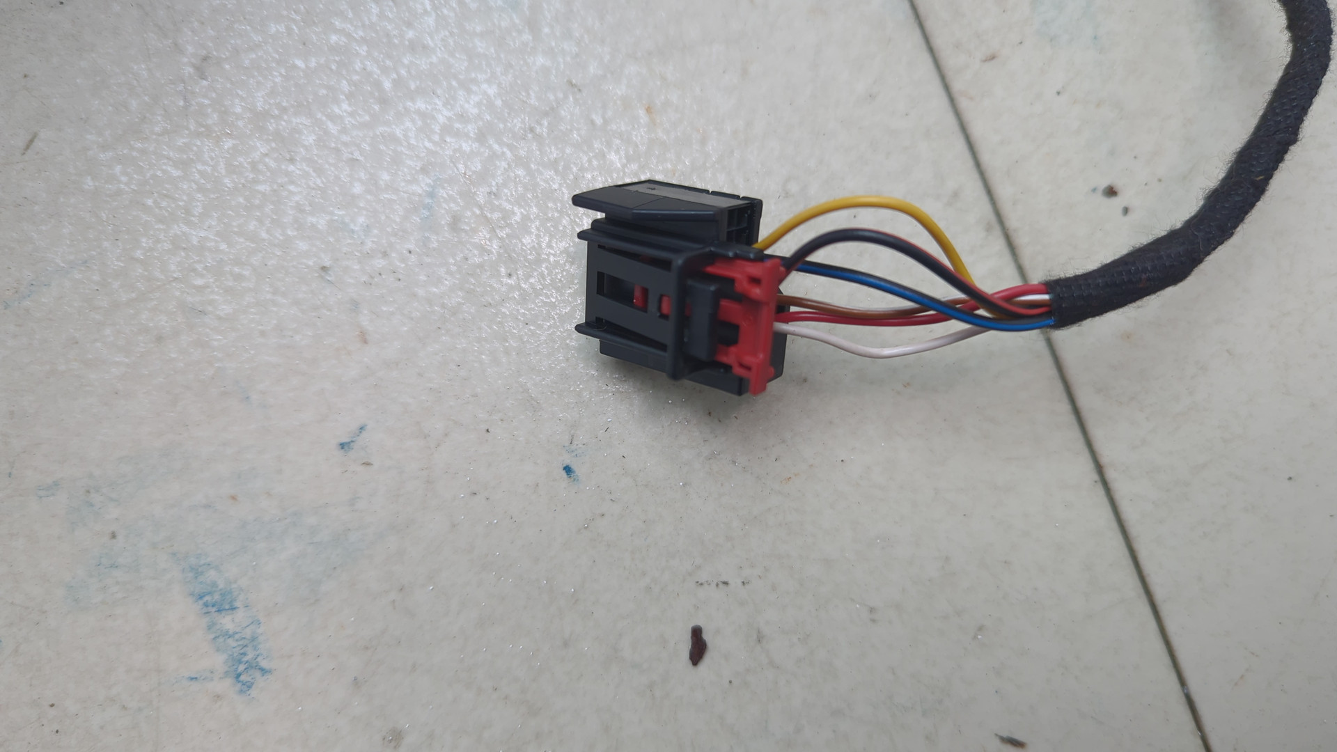 Зеркало левое электрическое