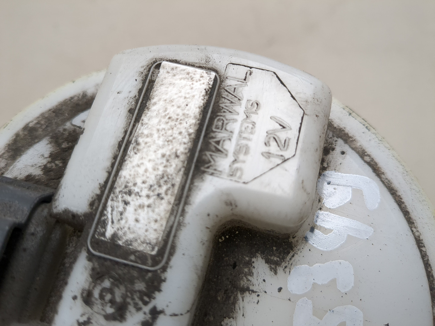 Насос топливный электрический