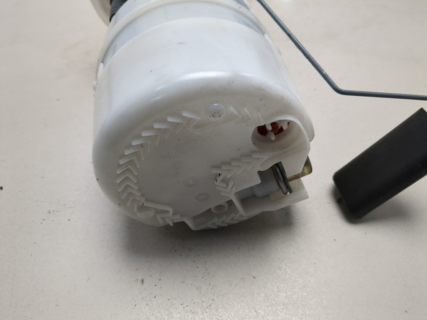 Насос топливный электрический