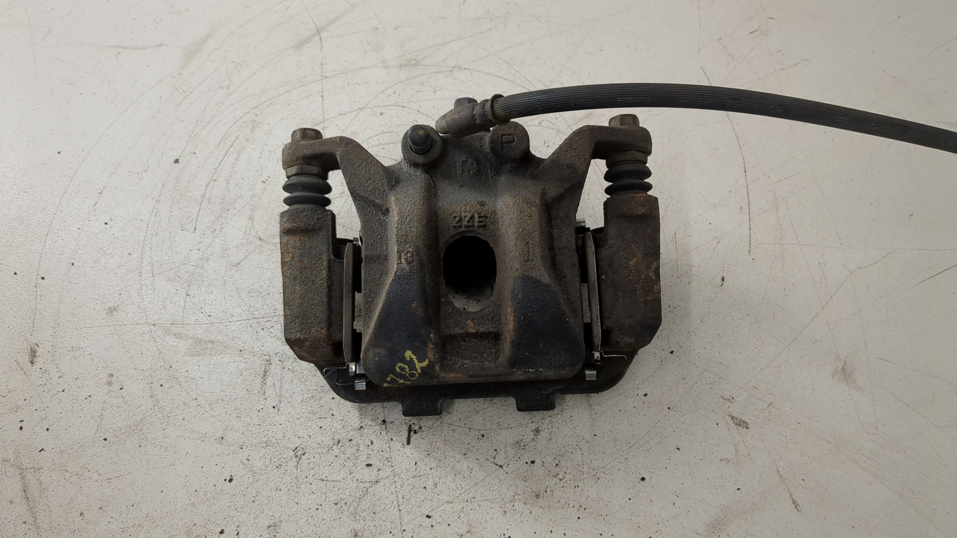 Суппорт задний правый