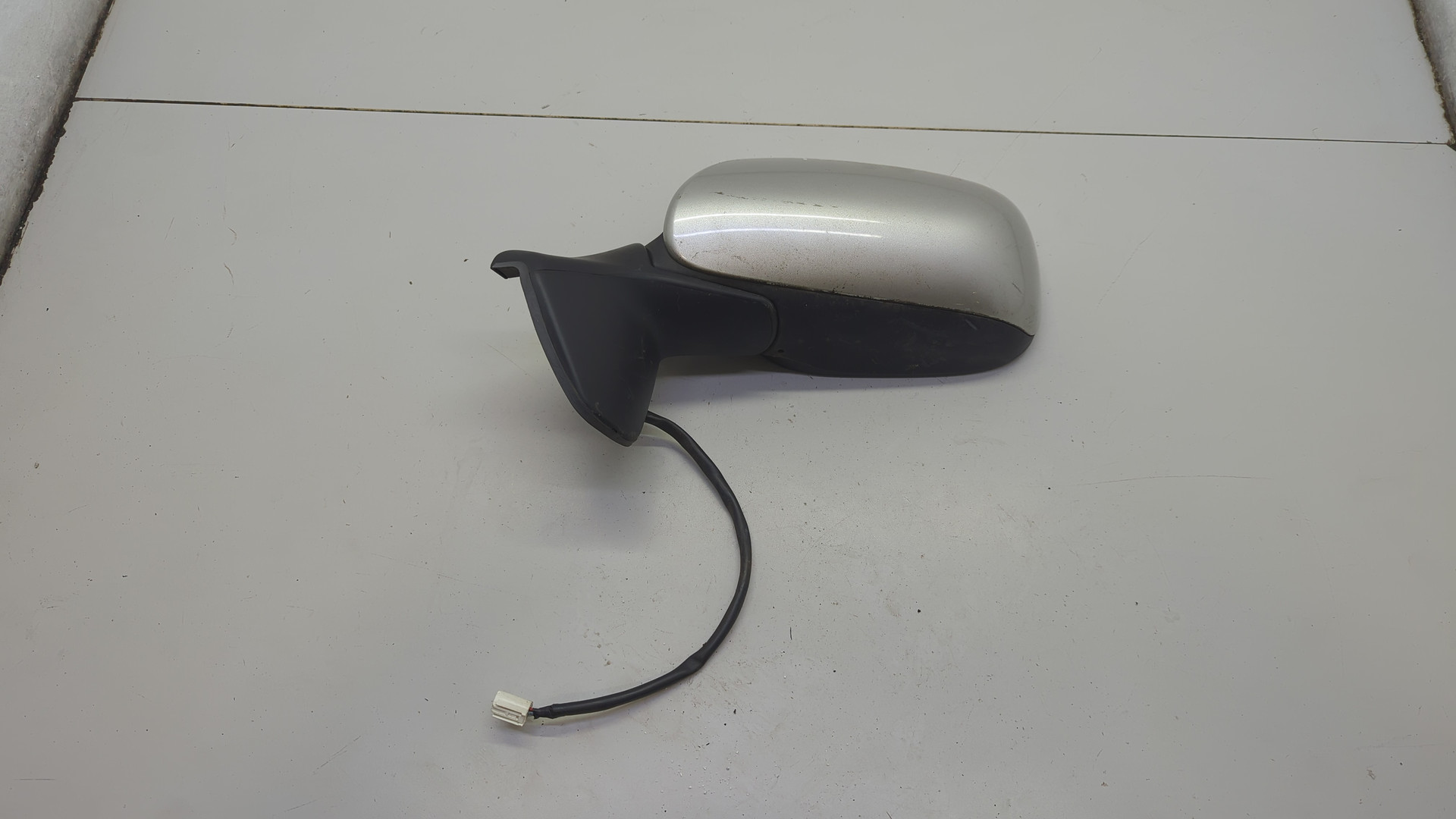 Зеркало левое электрическое