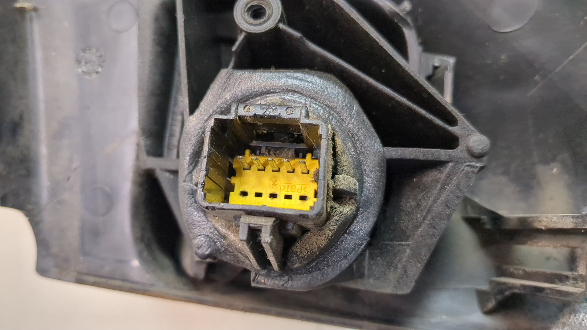 Зеркало левое электрическое