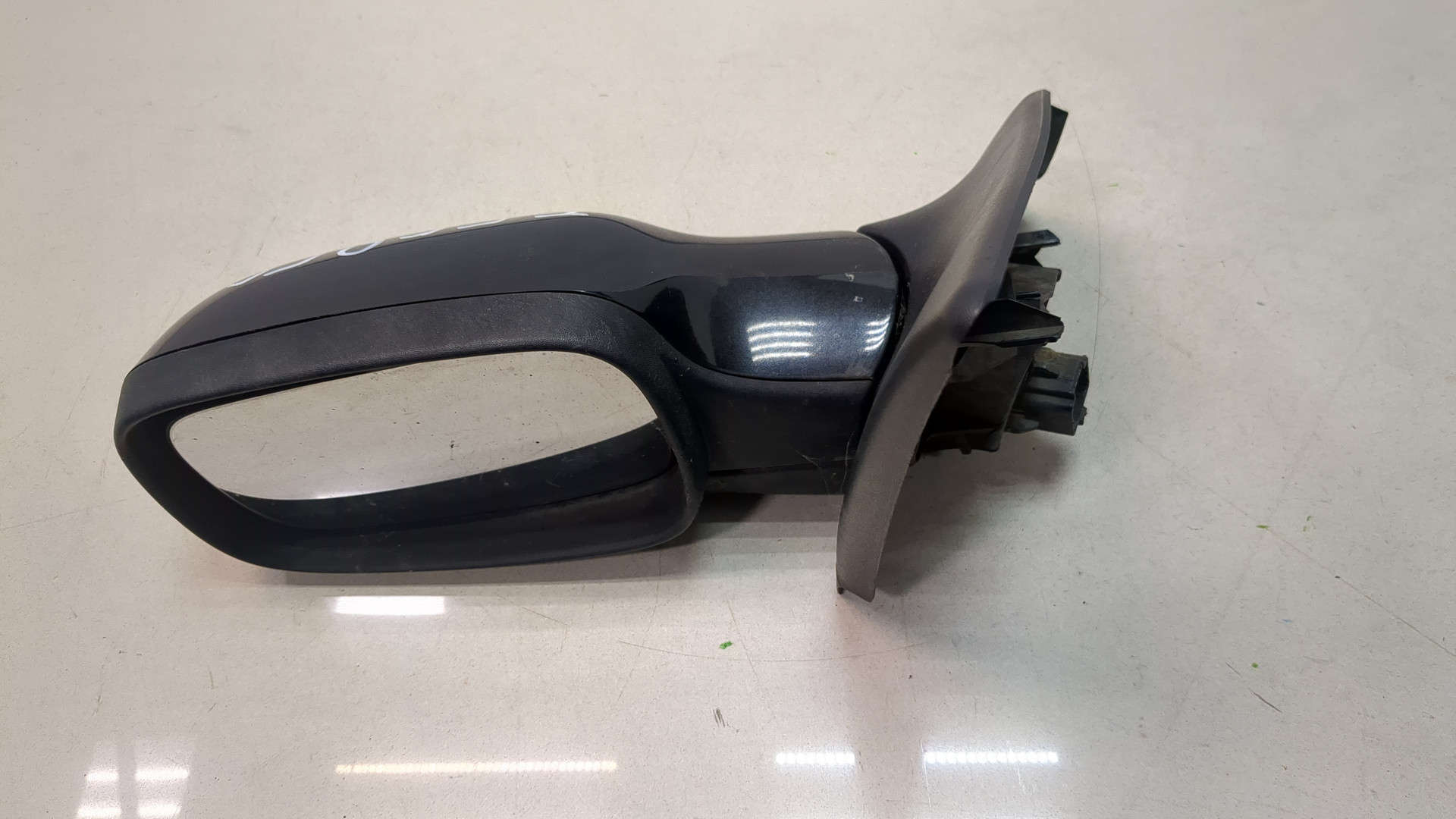 Зеркало левое электрическое