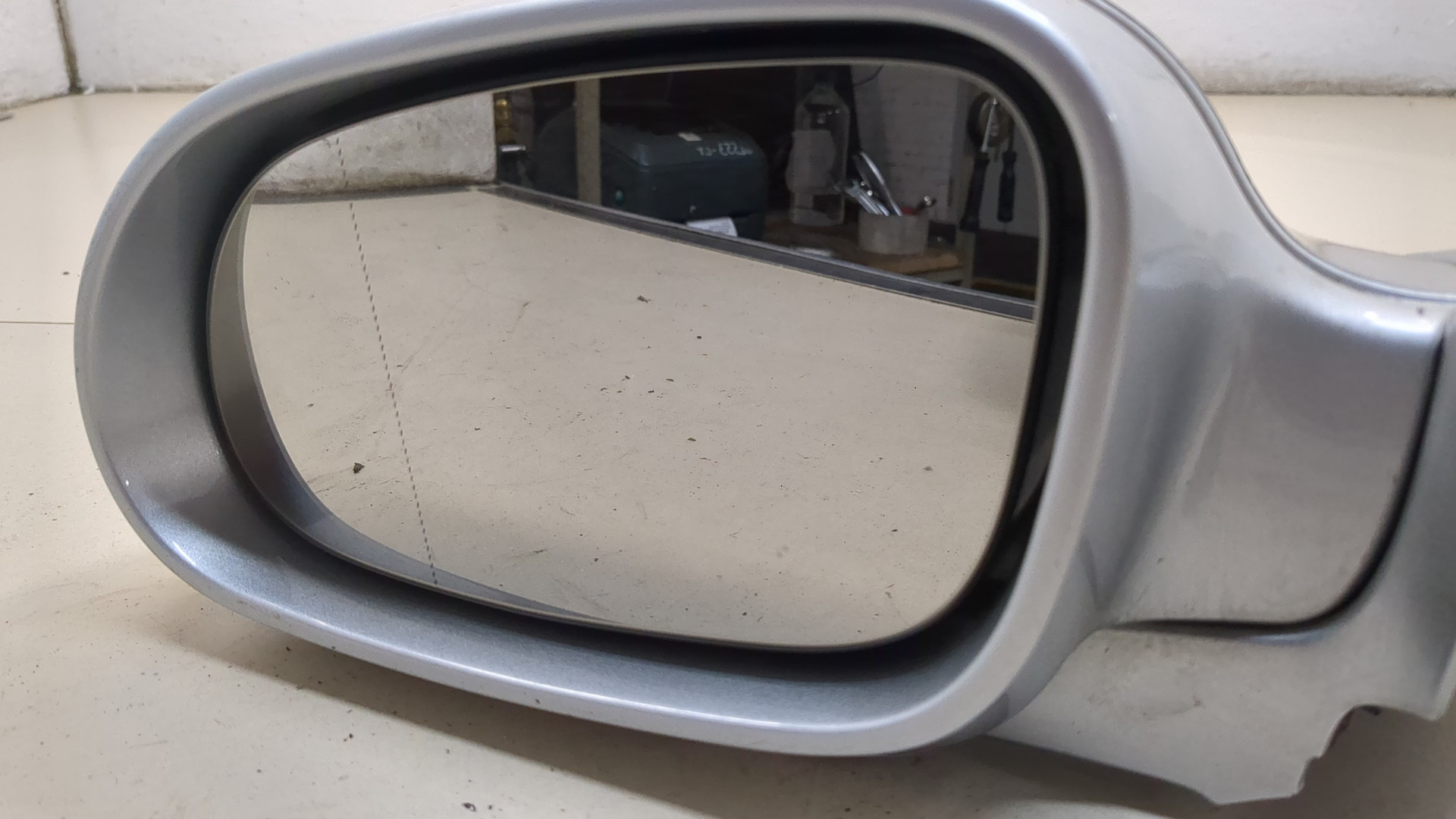 Зеркало левое электрическое