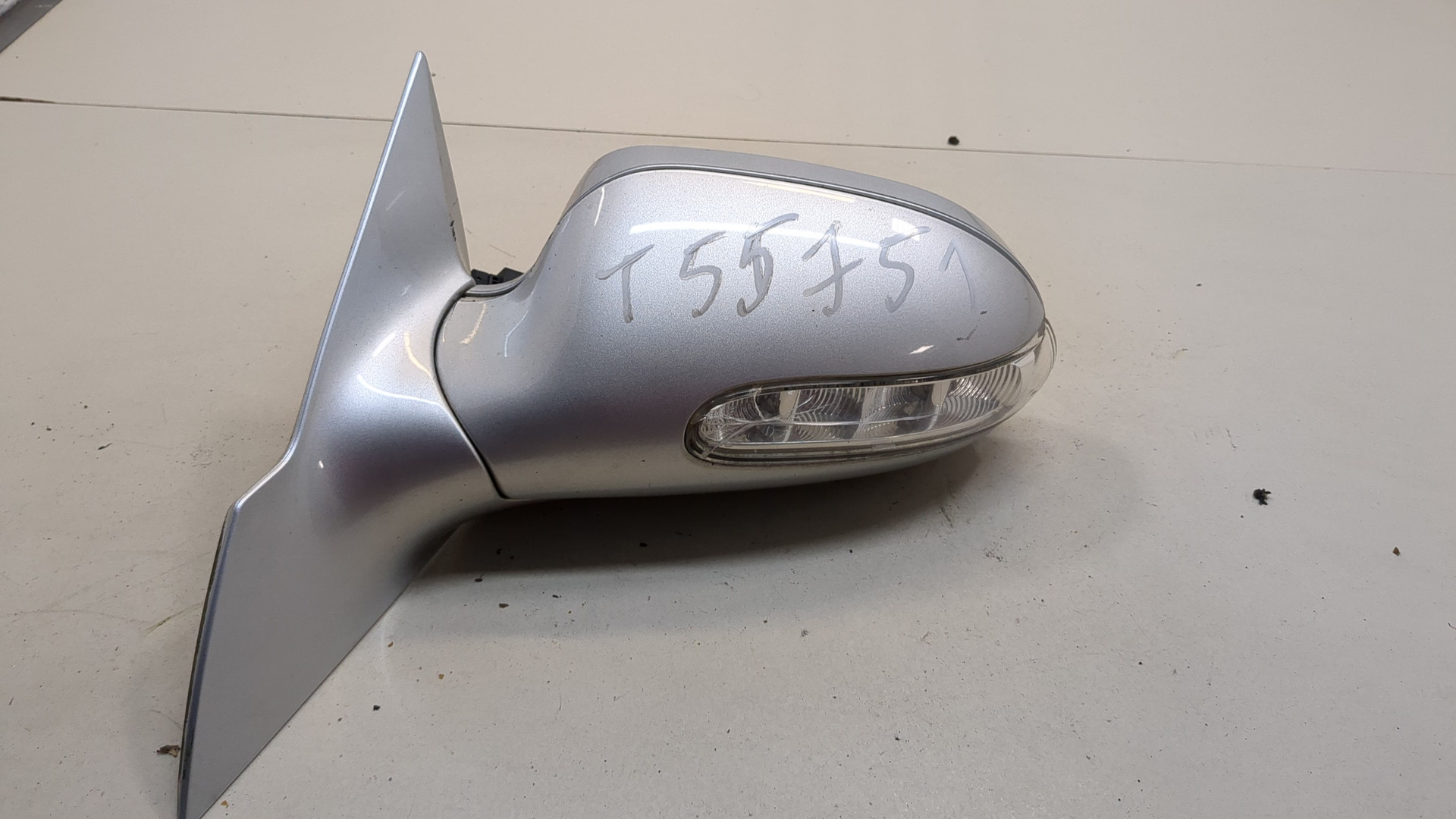 Зеркало левое электрическое