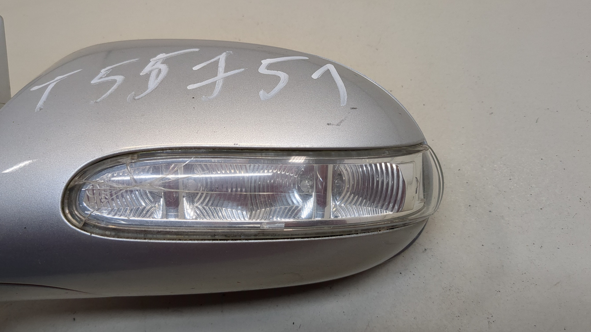 Зеркало левое электрическое