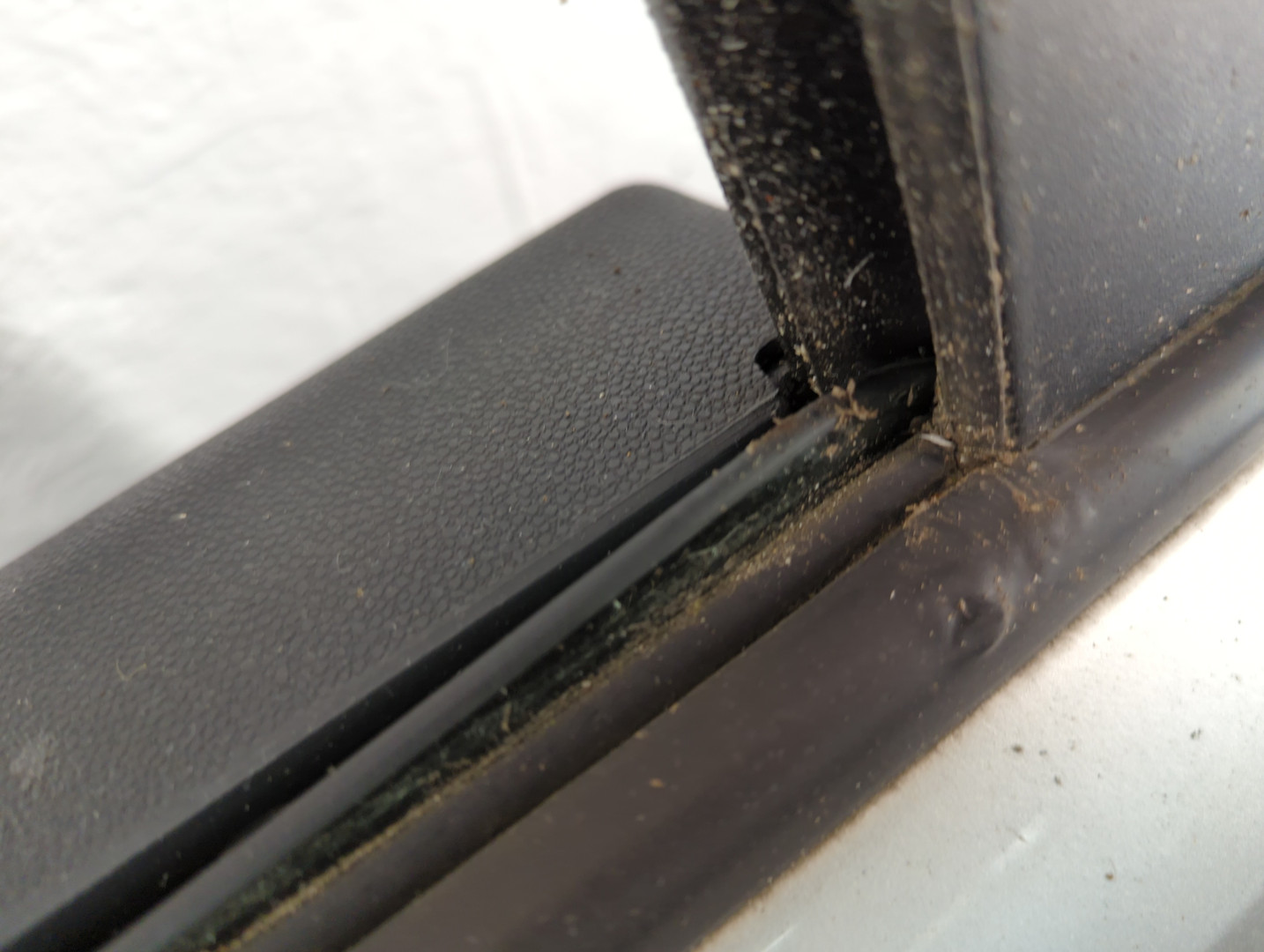 Дверь задняя правая