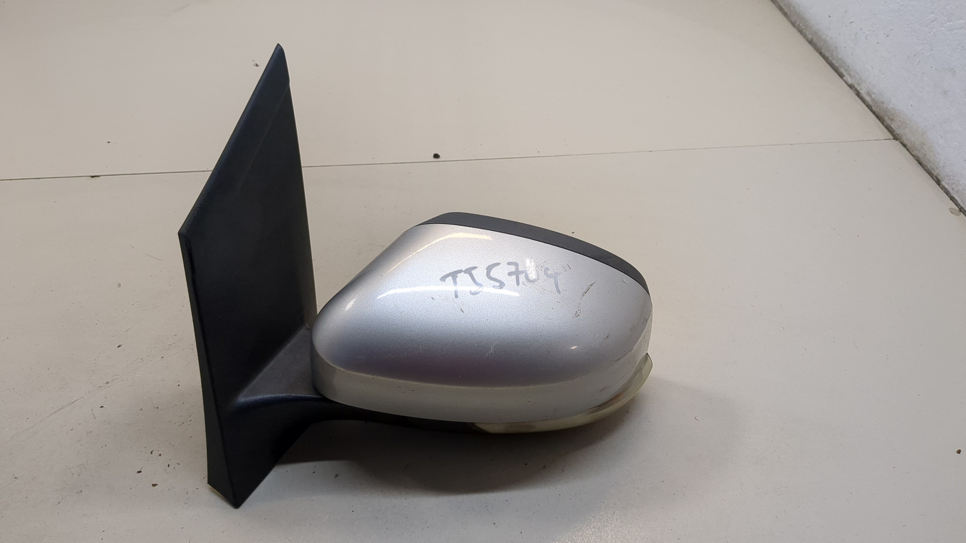 Зеркало левое электрическое