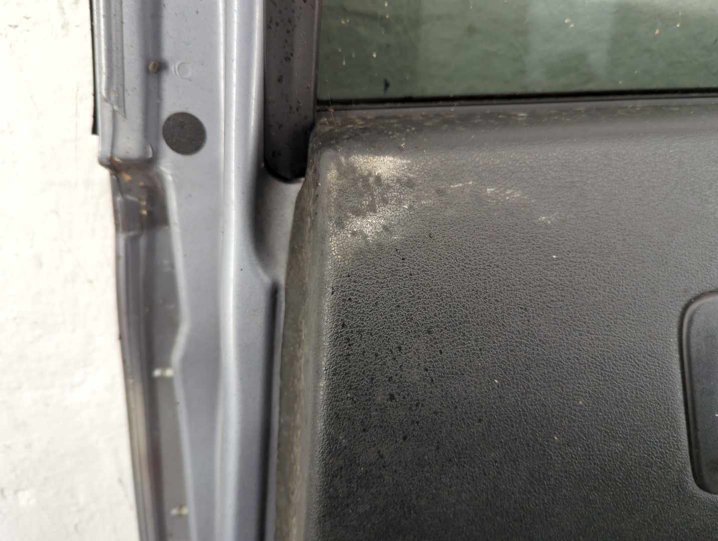 Дверь задняя правая