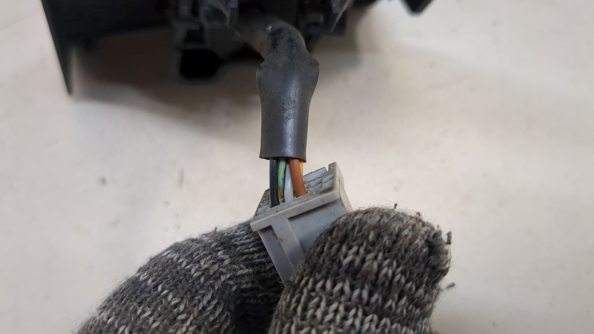 Зеркало правое электрическое