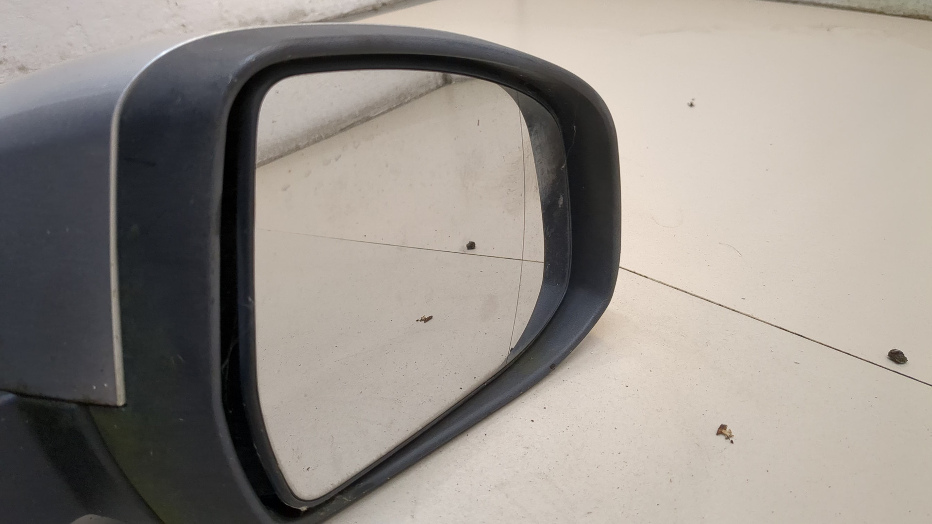 Зеркало правое электрическое