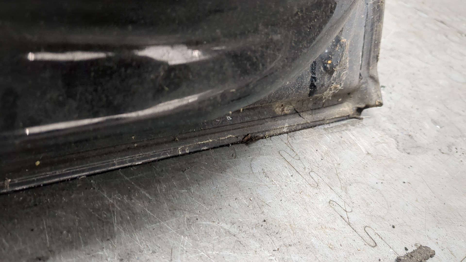 Дверь задняя левая