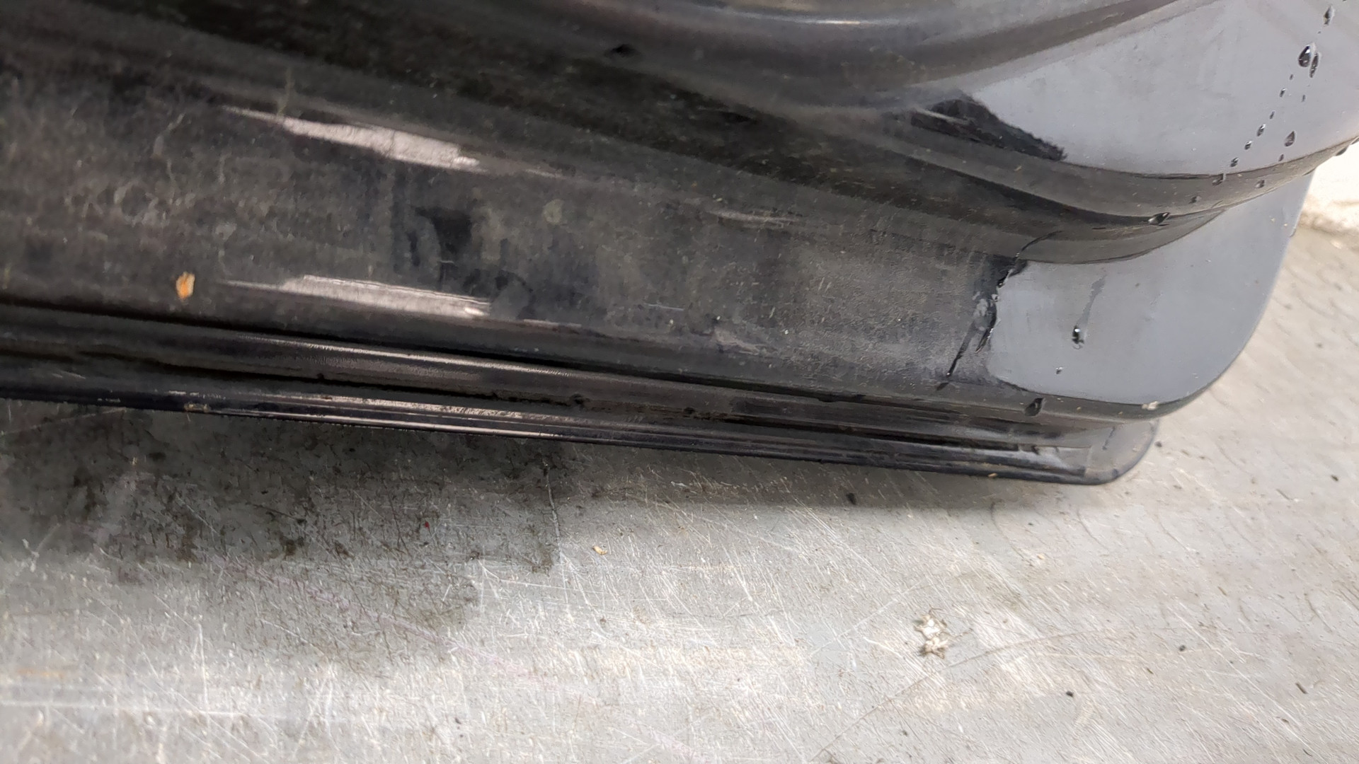 Дверь задняя правая