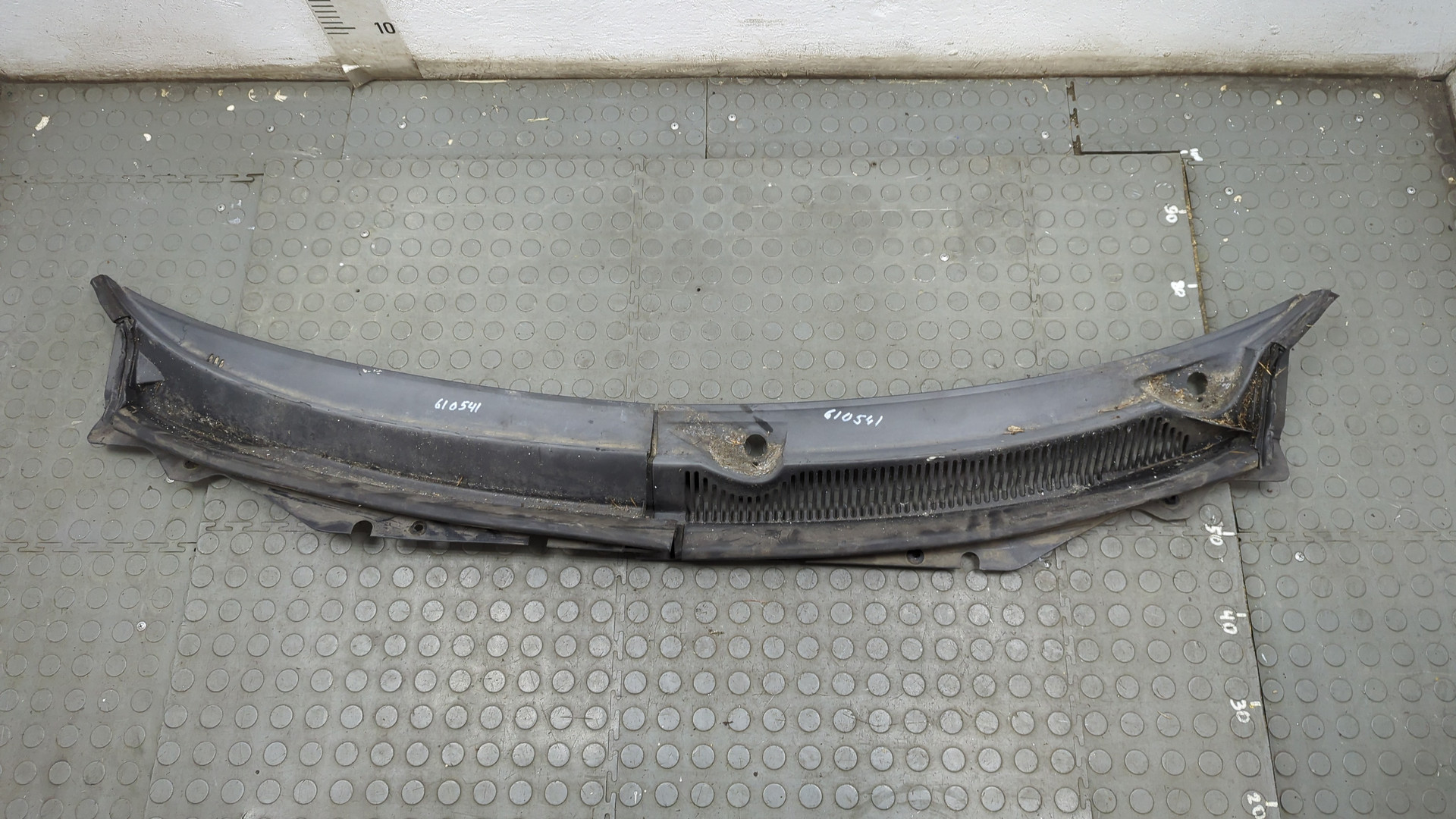 Решетка стеклоочистителей (Жабо)