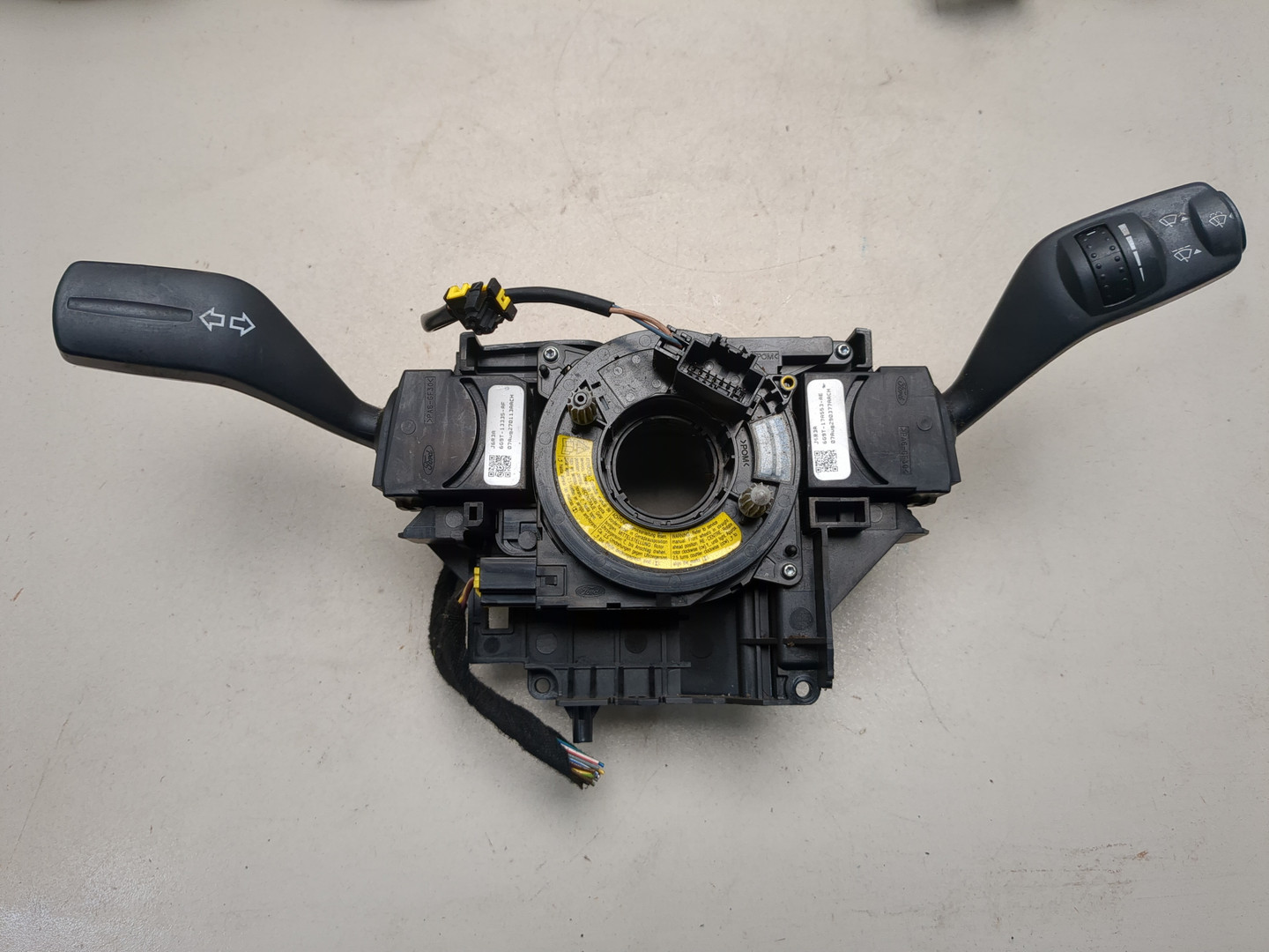 Переключатель подрулевой