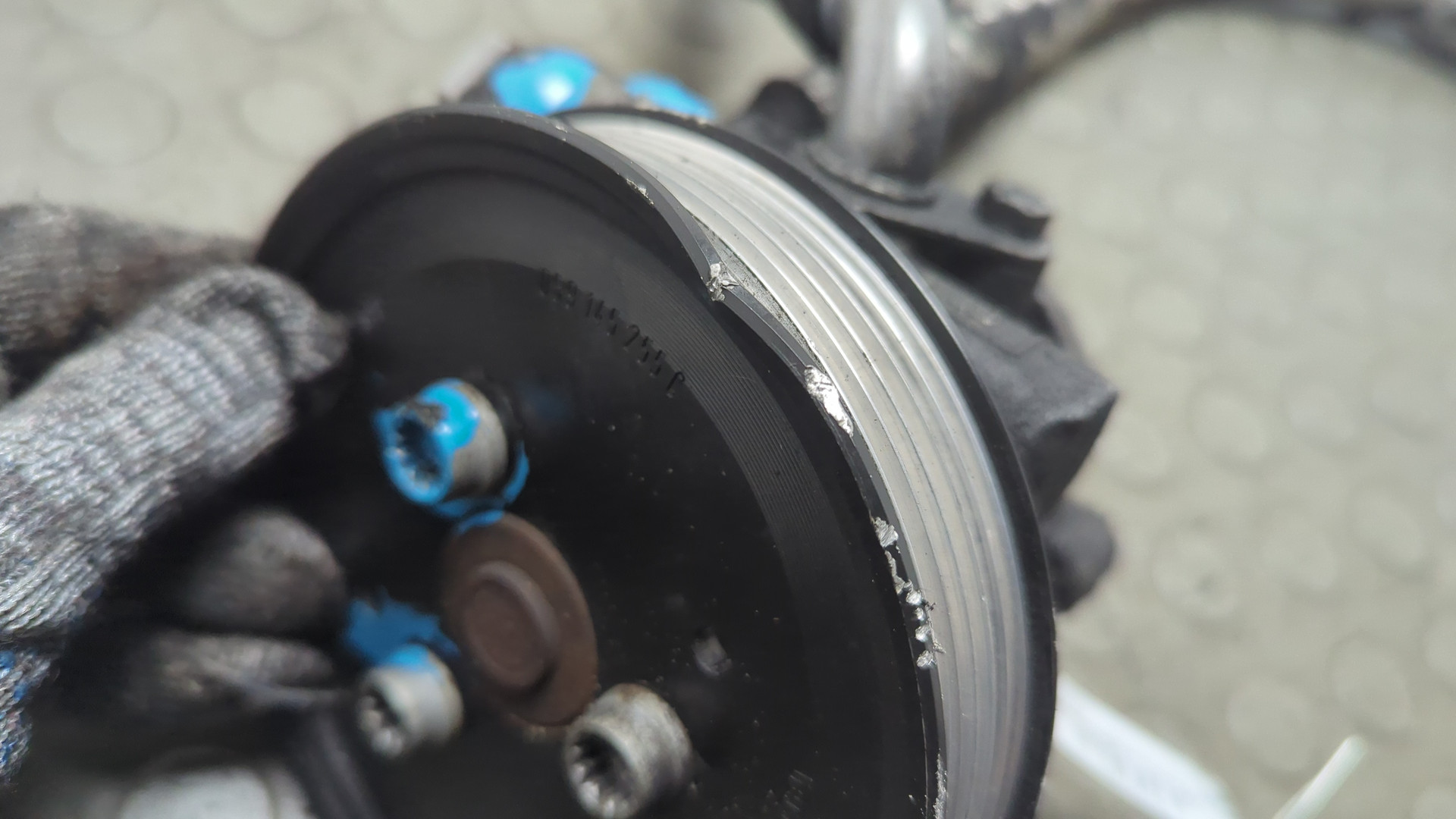 Насос ГУР (гидроусилитель руля)