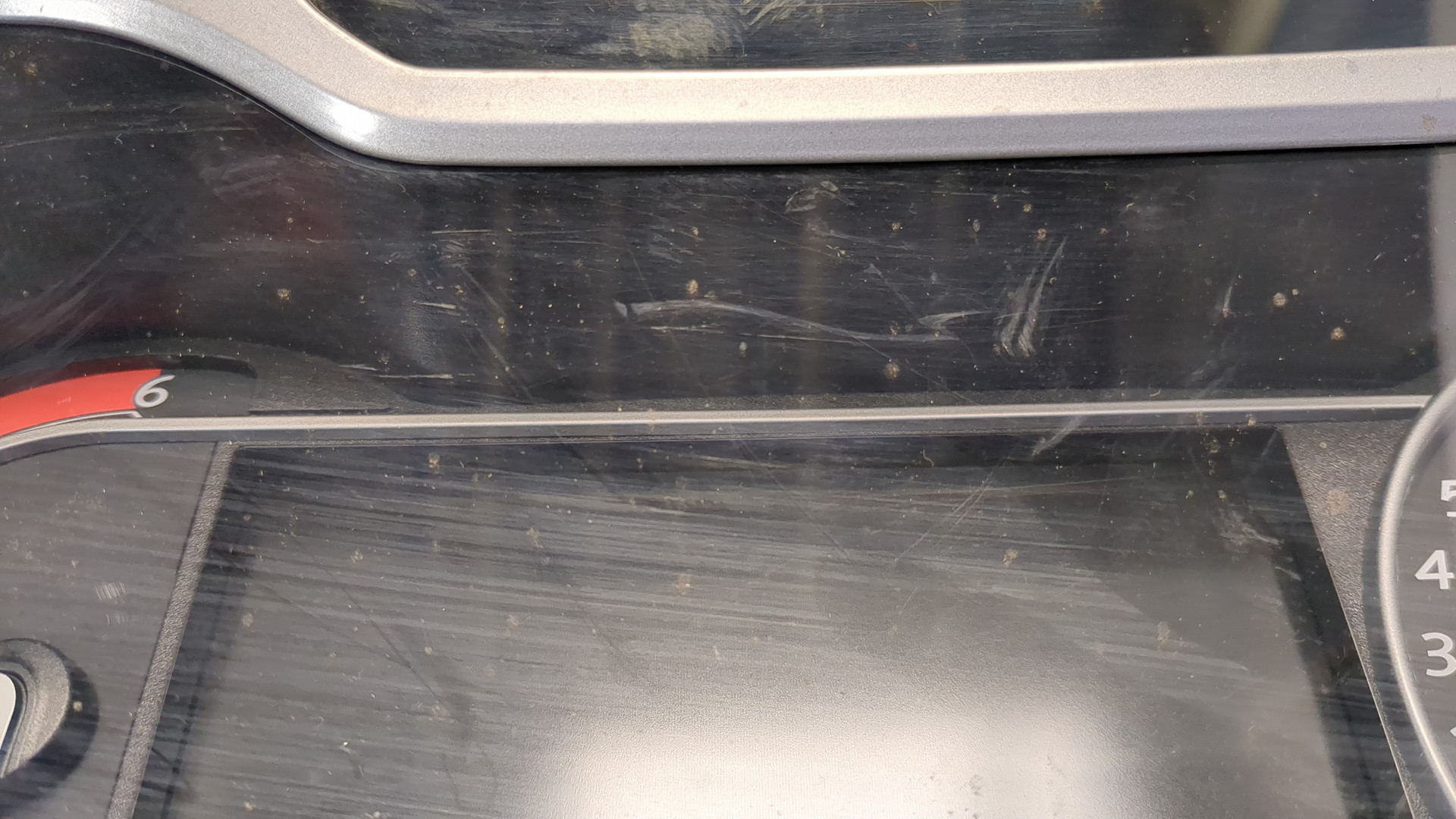 Панель приборов