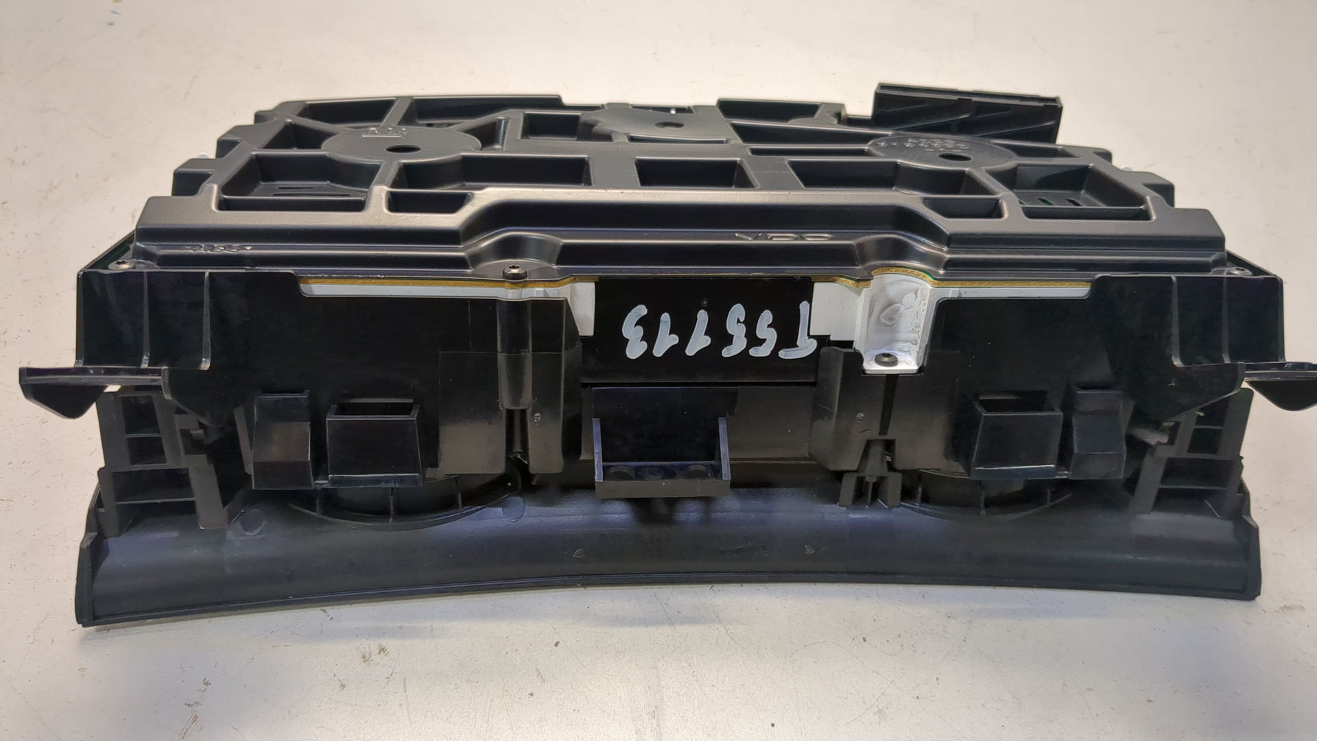 Панель приборов