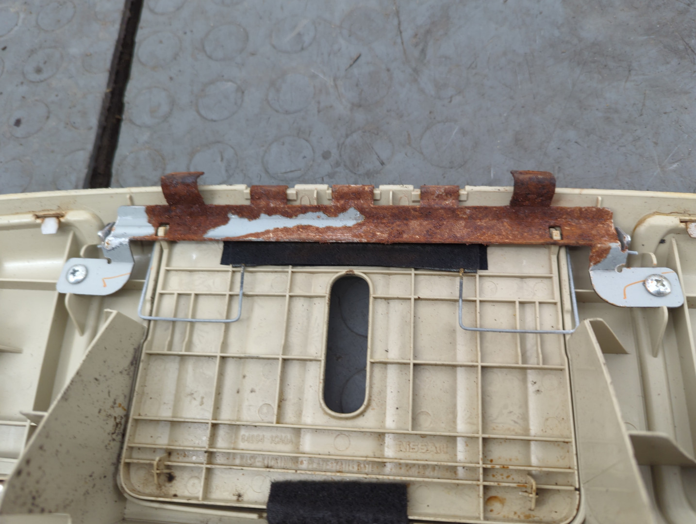 Обшивка багажника