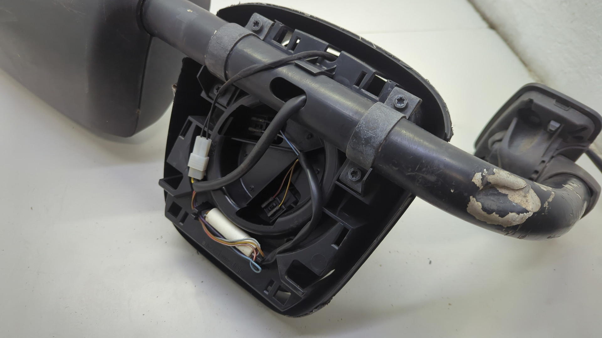 Зеркало правое электрическое