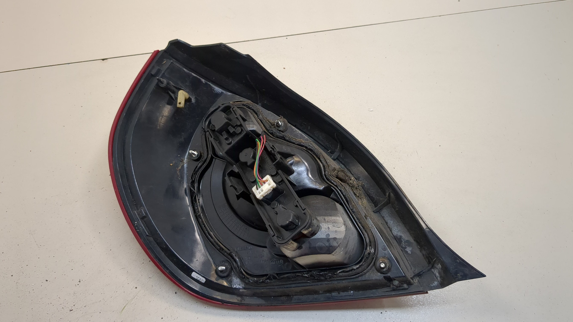 Фонарь задний правый