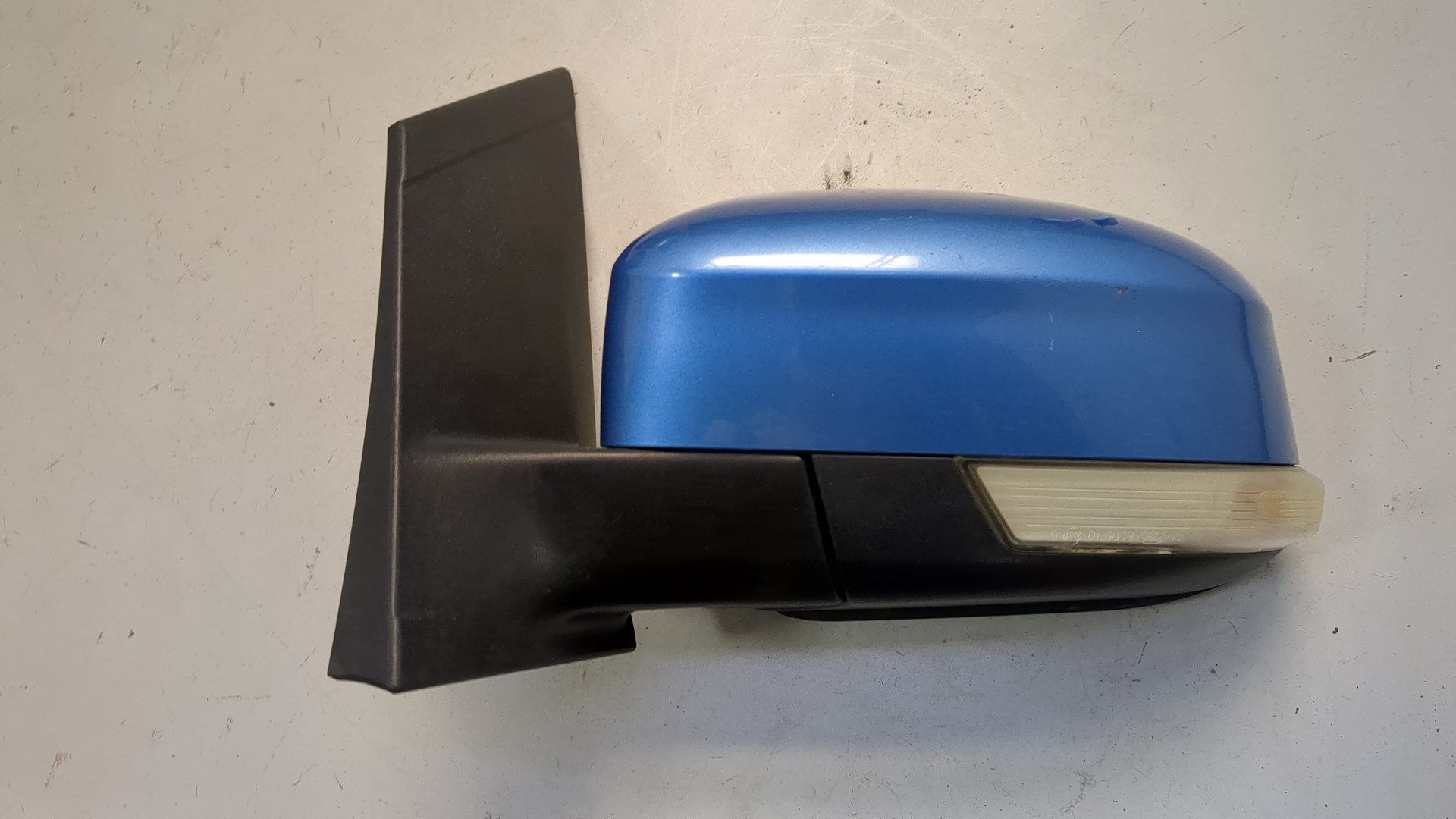 Зеркало левое электрическое