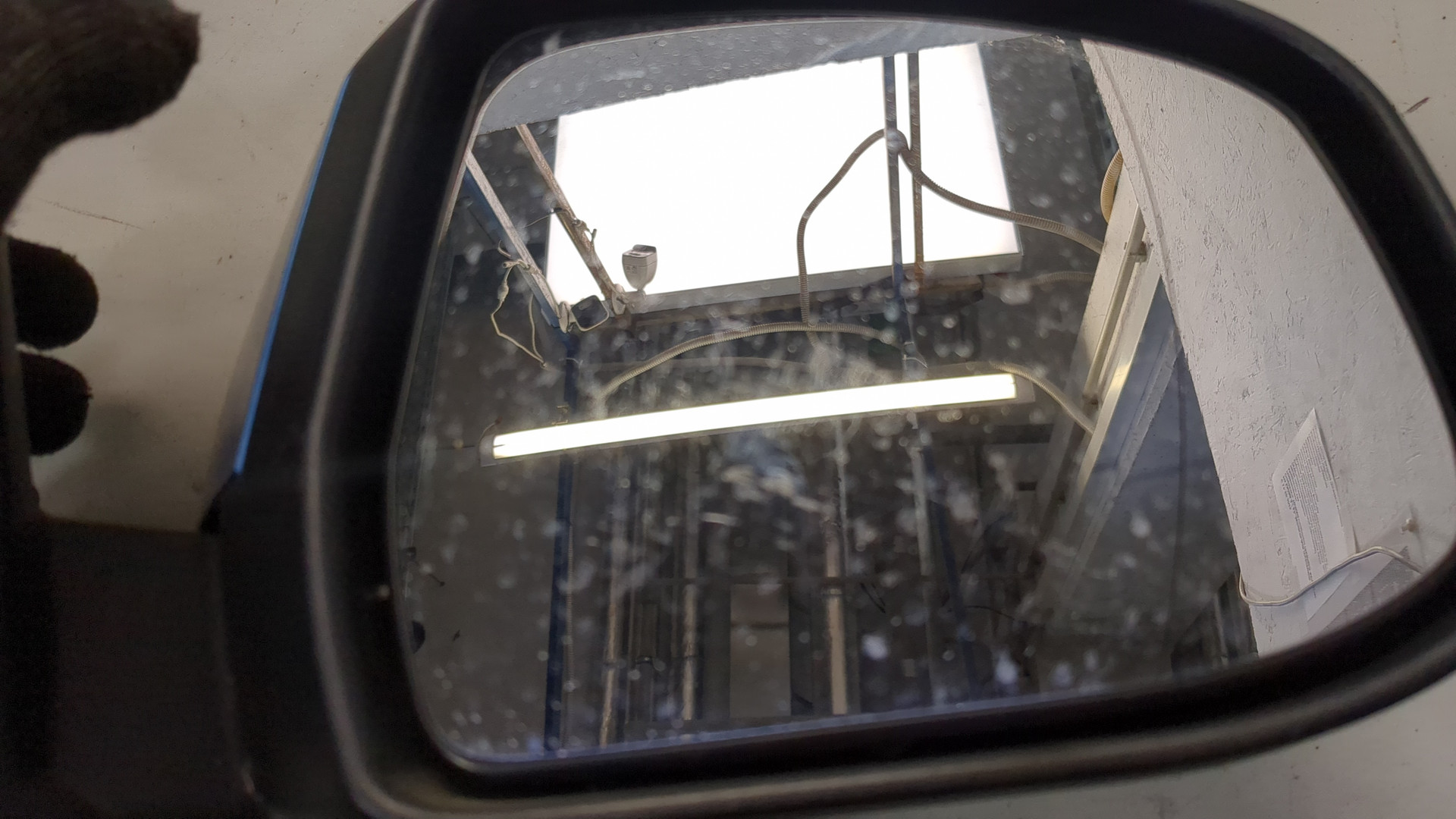 Зеркало правое электрическое