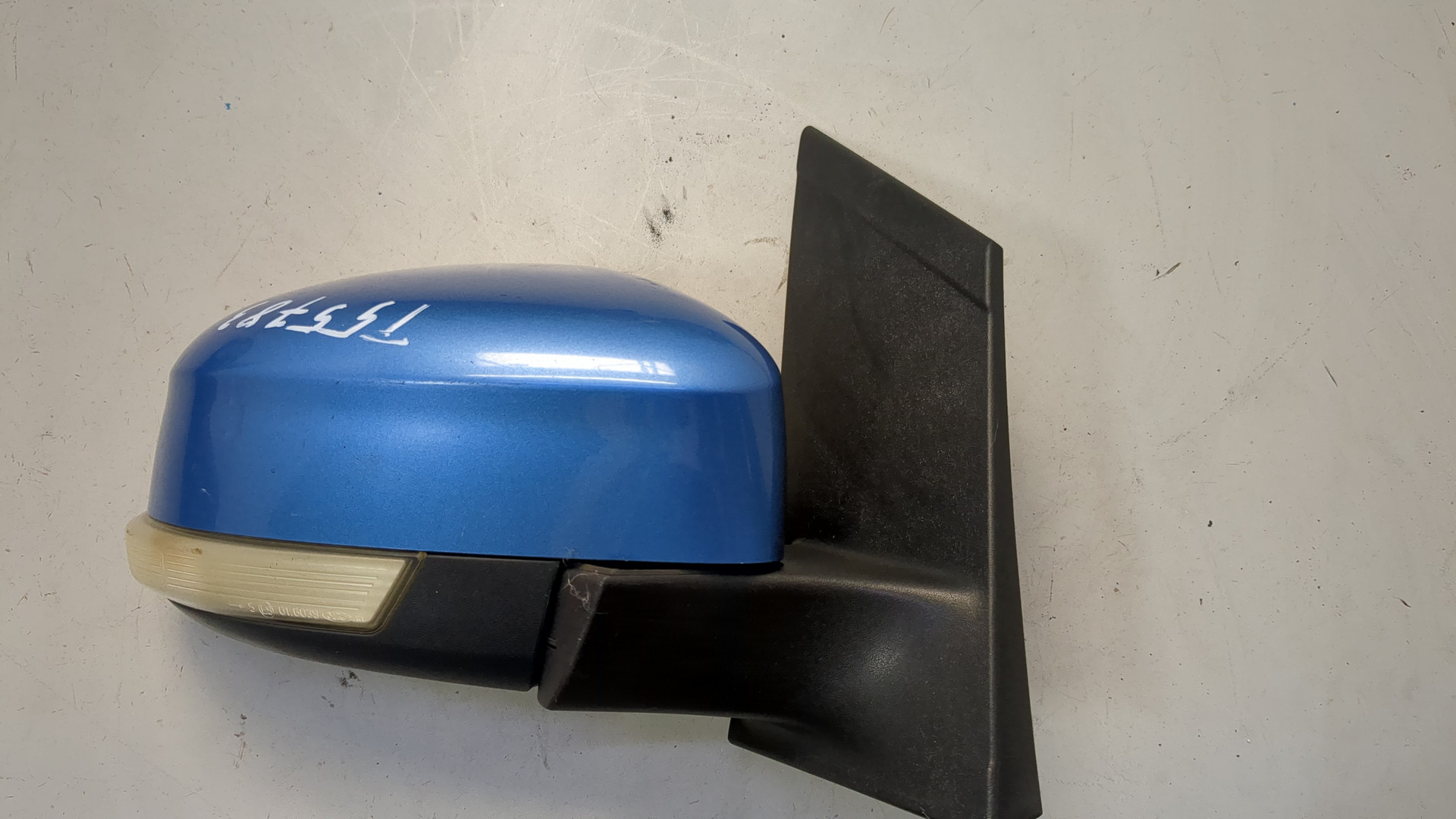 Зеркало правое электрическое