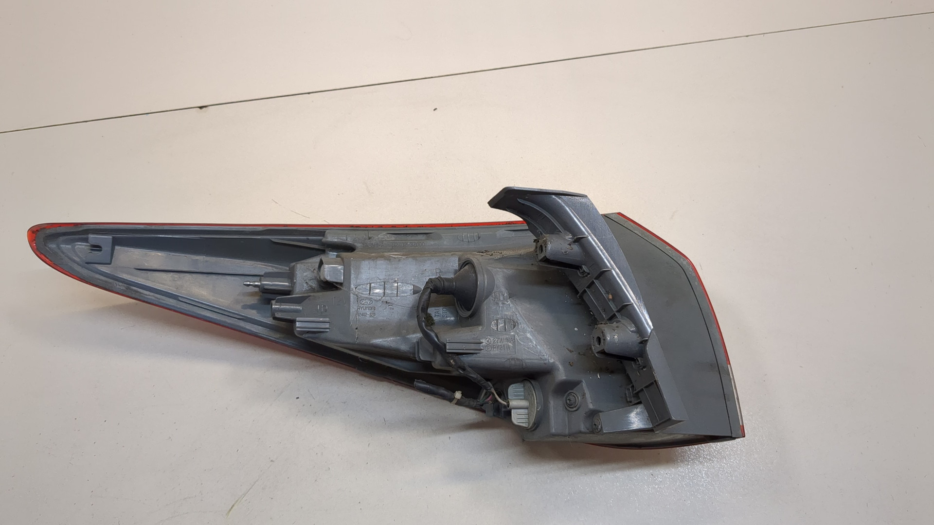 Фонарь задний правый