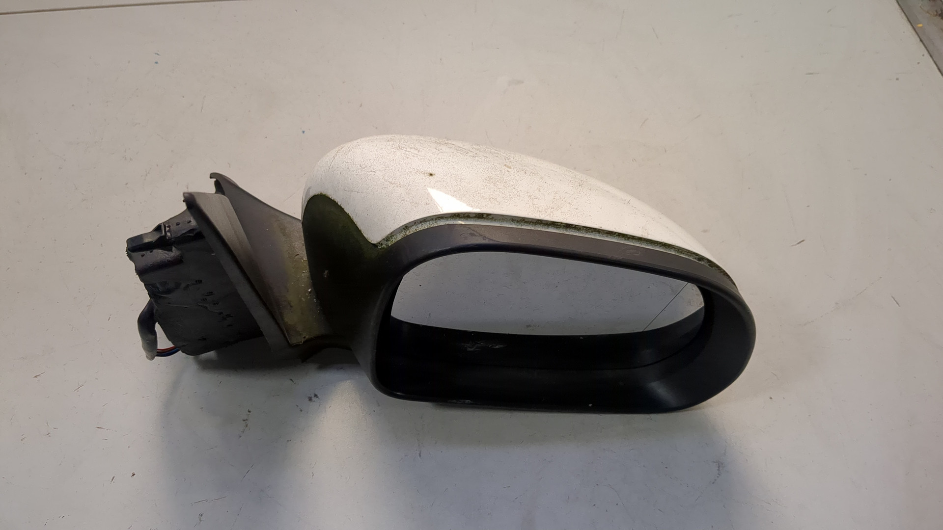 Зеркало правое электрическое