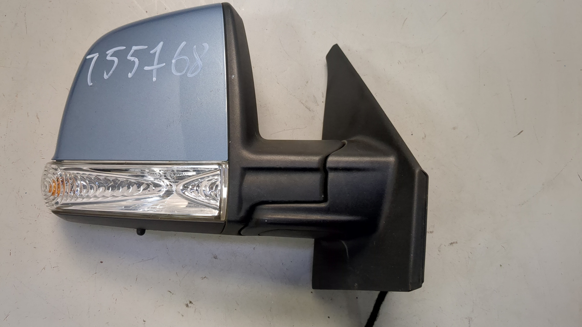 Зеркало правое электрическое