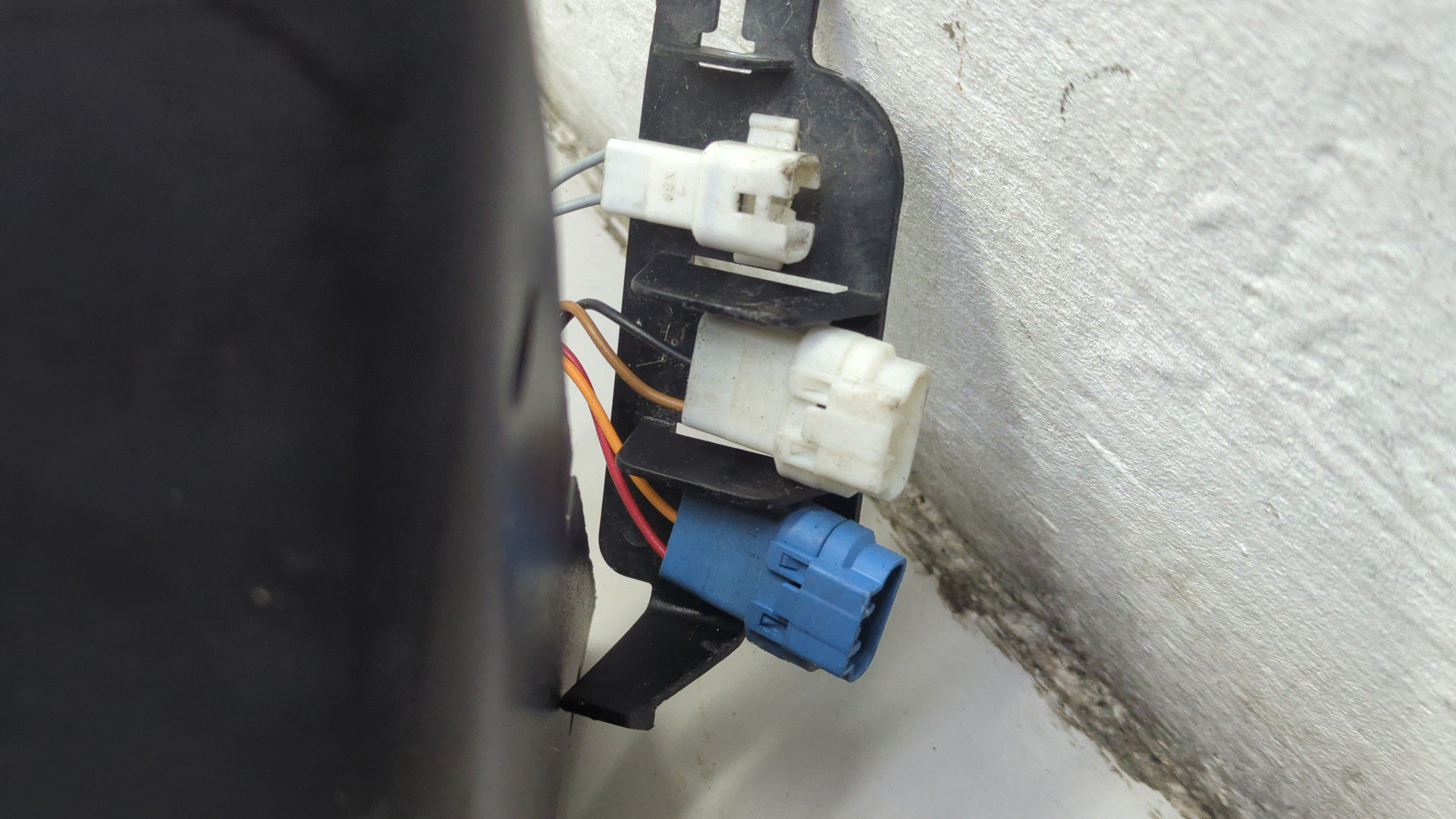 Зеркало правое электрическое