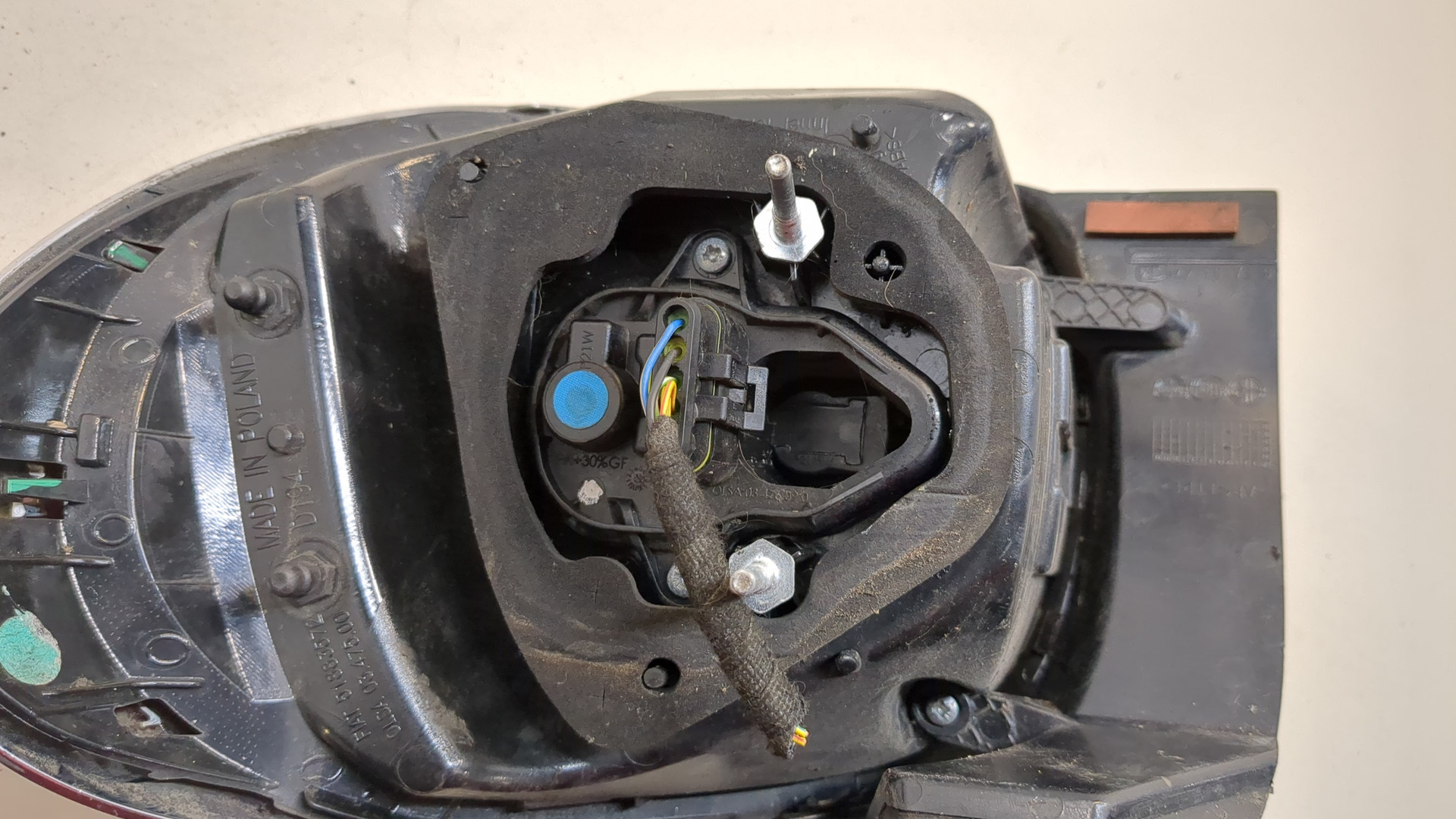 Фонарь задний левый