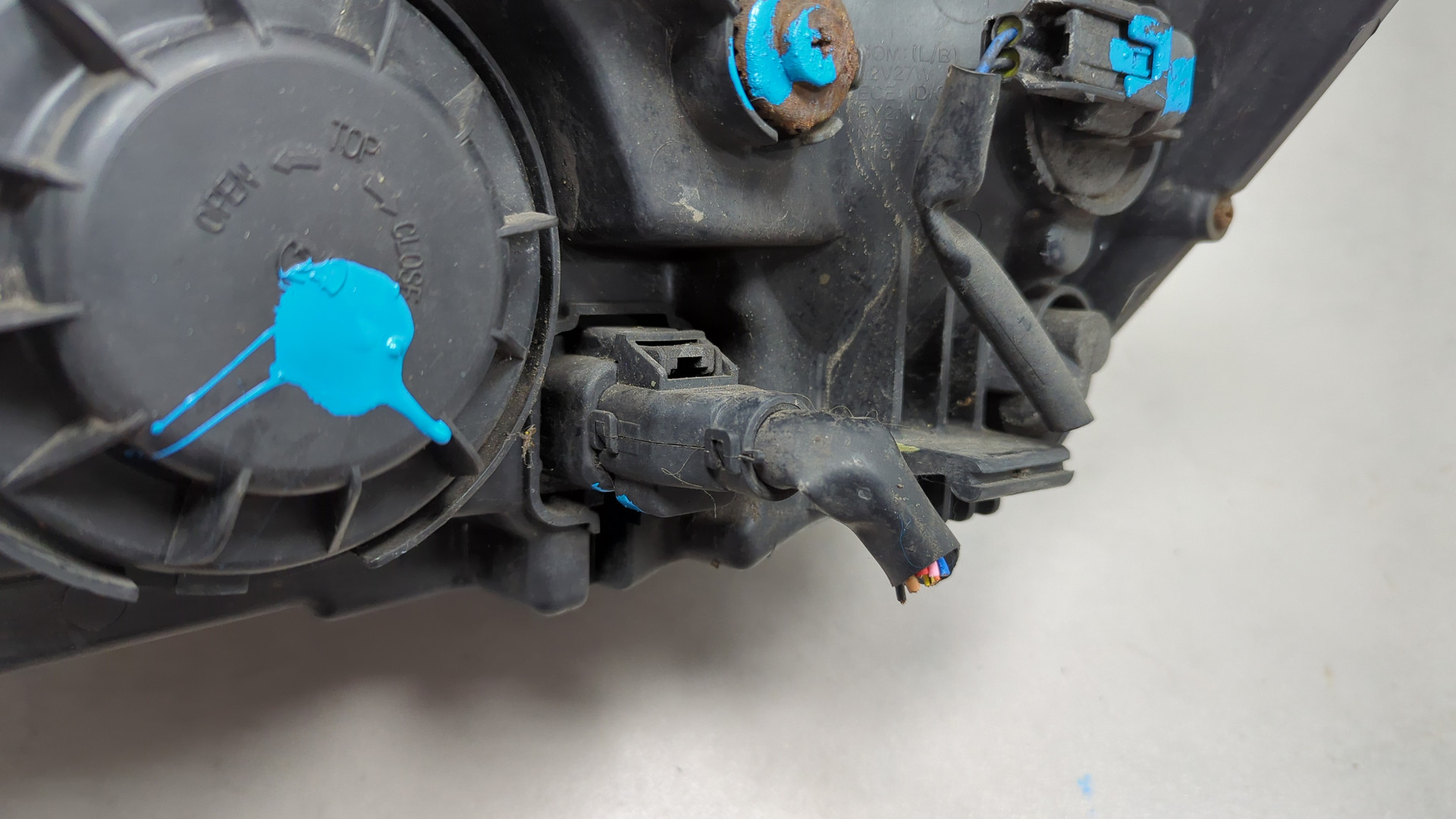 Фара правая