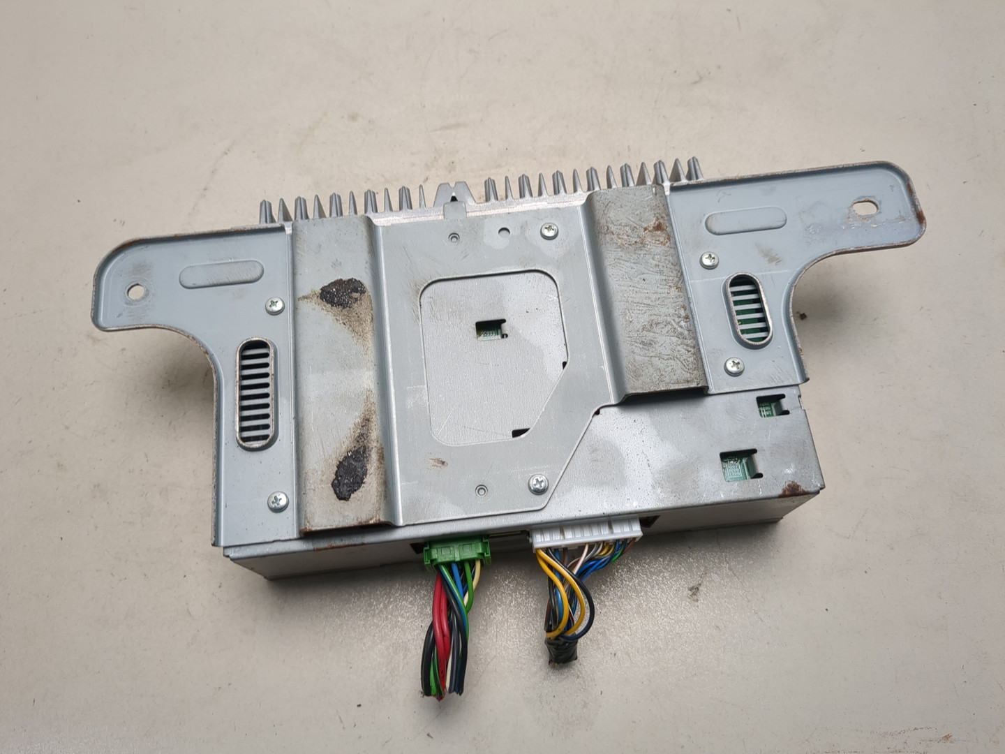 Усилитель акустической системы