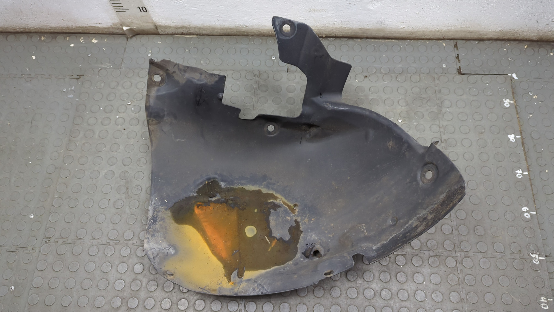 Локер передний правый