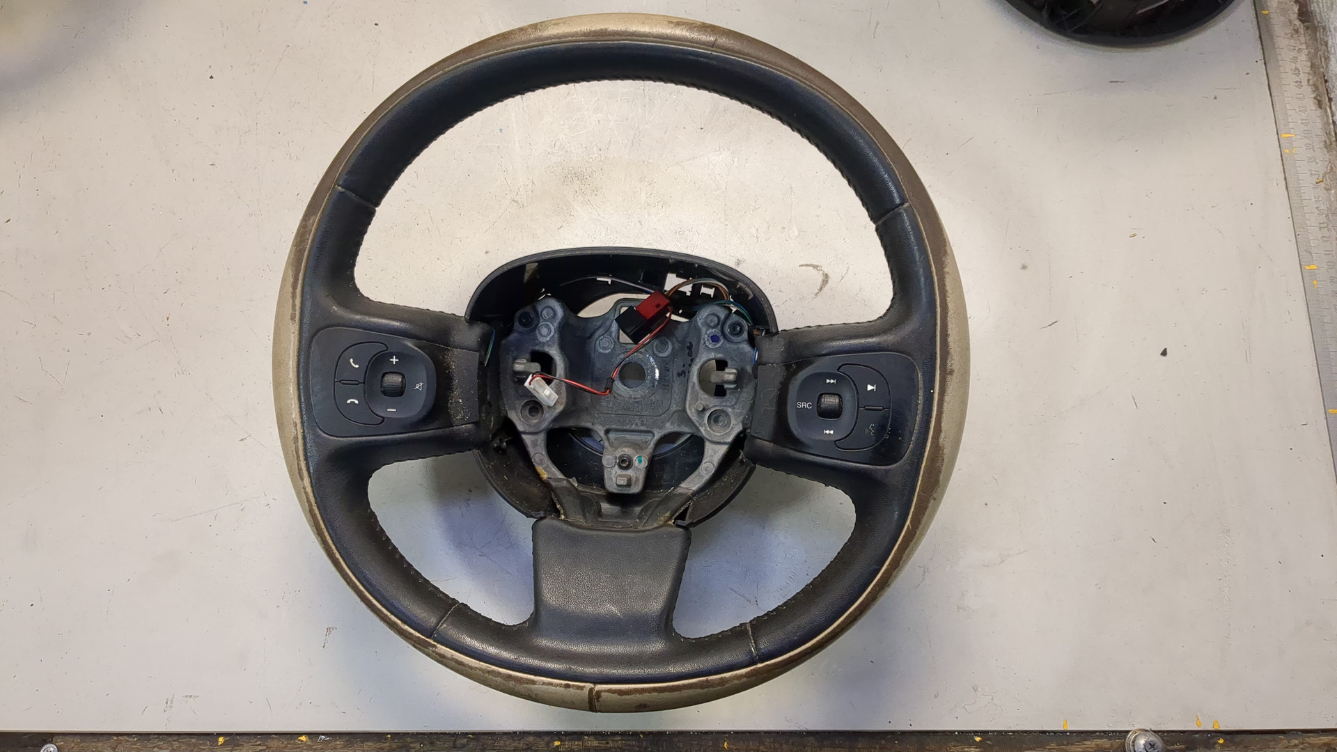 Рулевое колесо (руль)