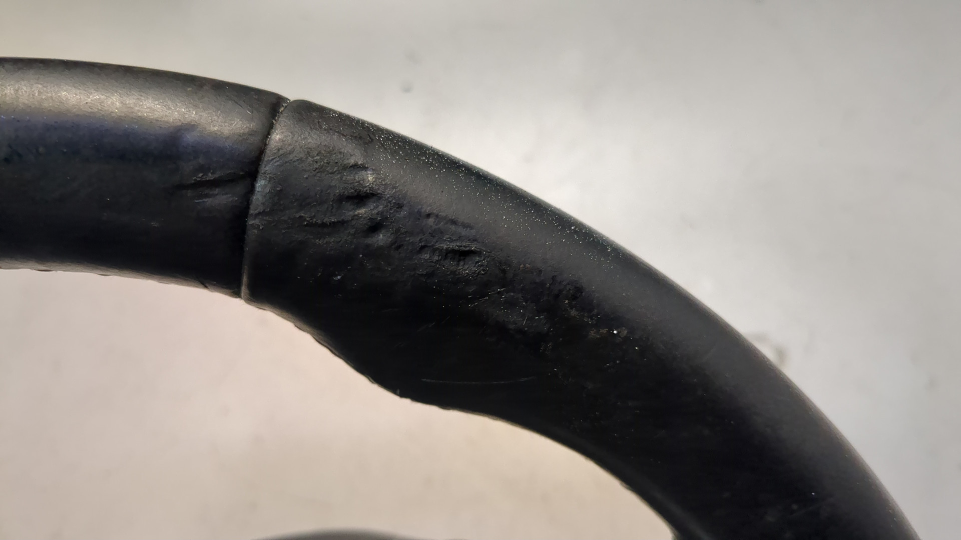 Рулевое колесо (руль)