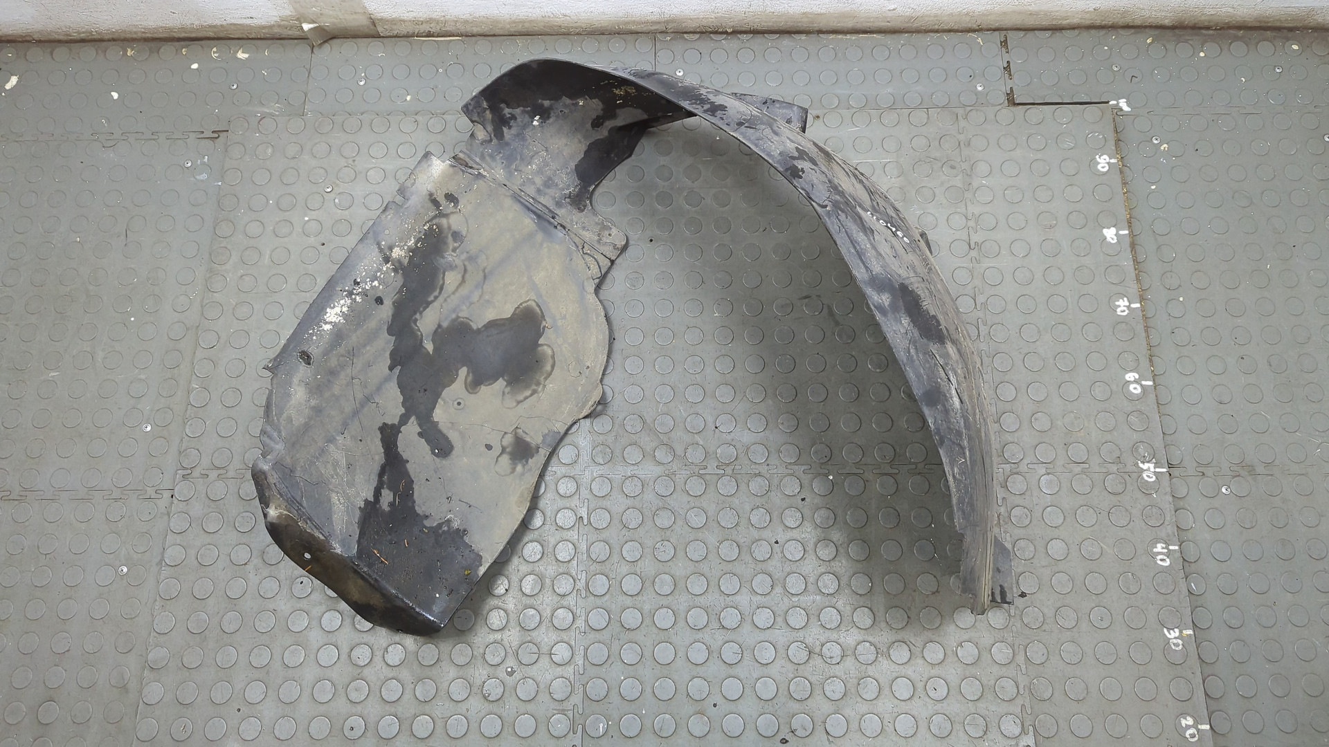 Локер передний левый