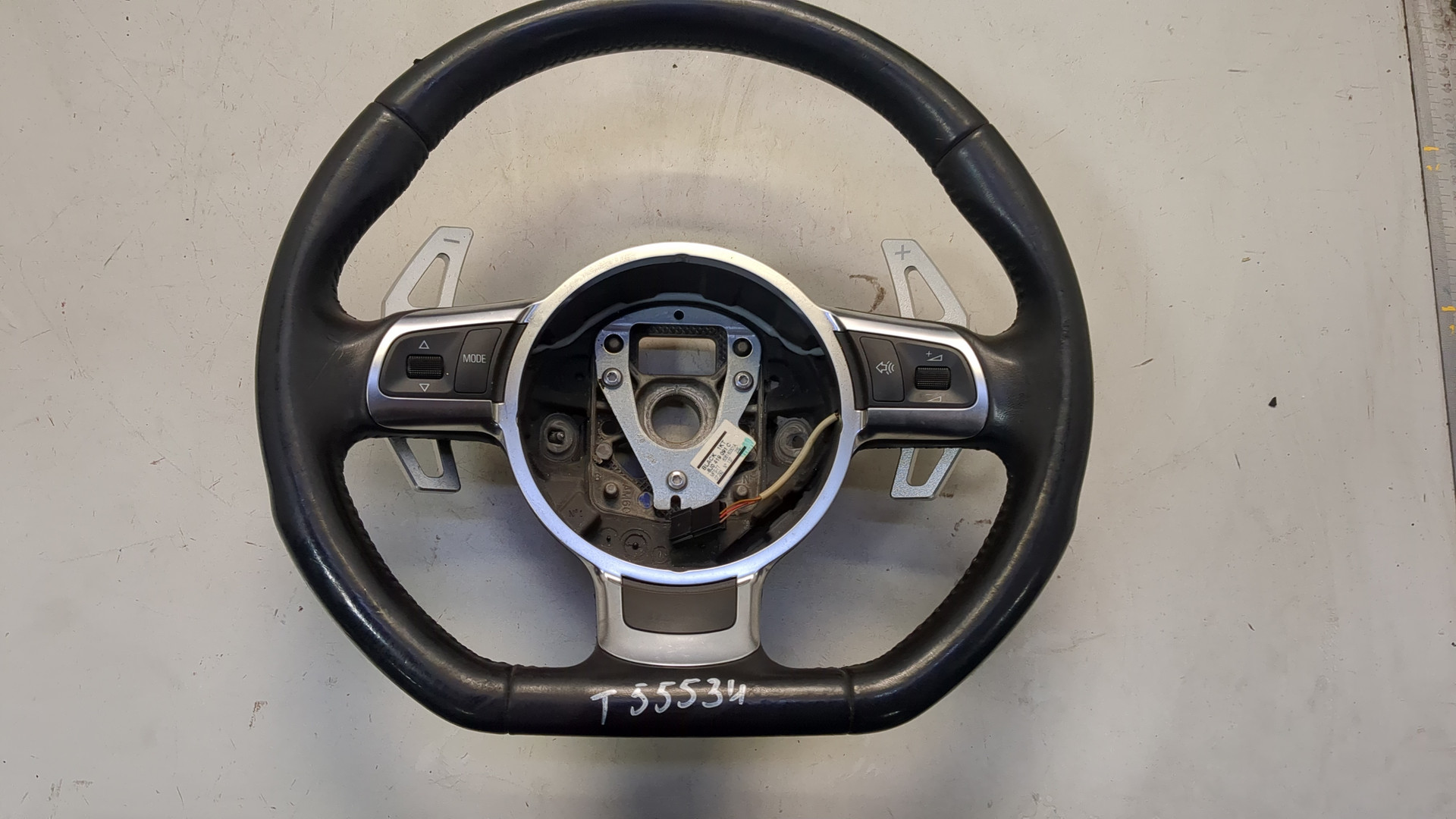 Рулевое колесо (руль)