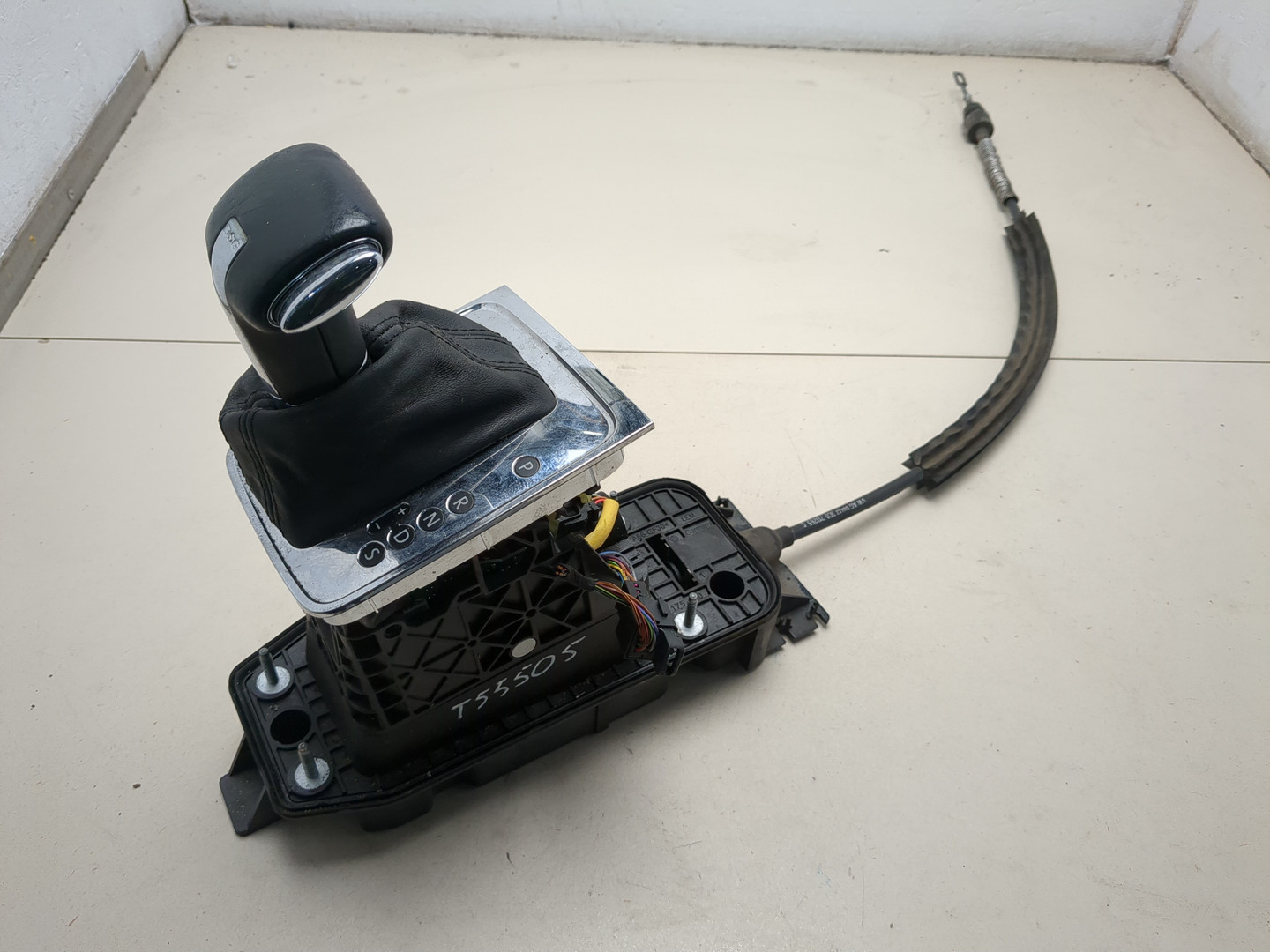 Кулиса МКПП / АКПП