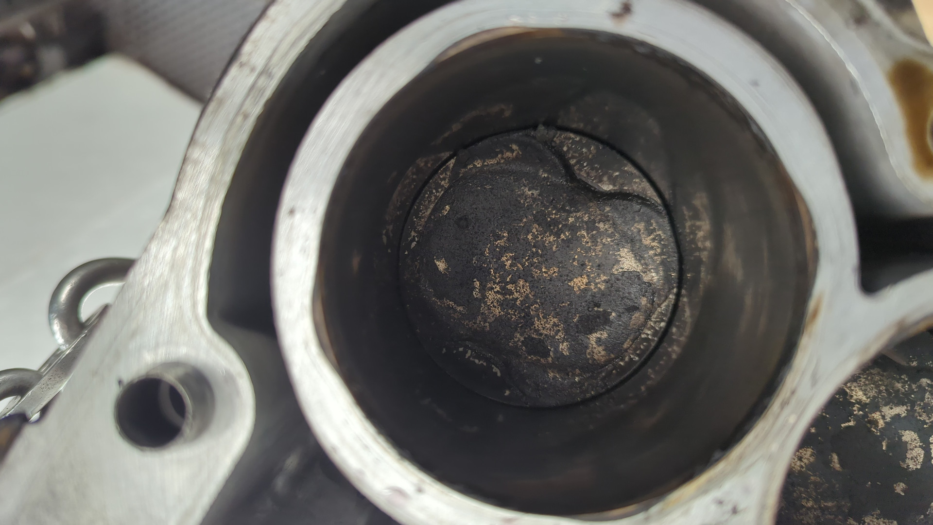 Блок двигателя