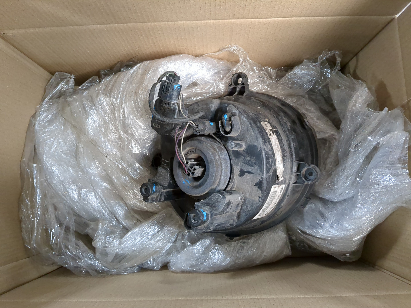 Фара правая