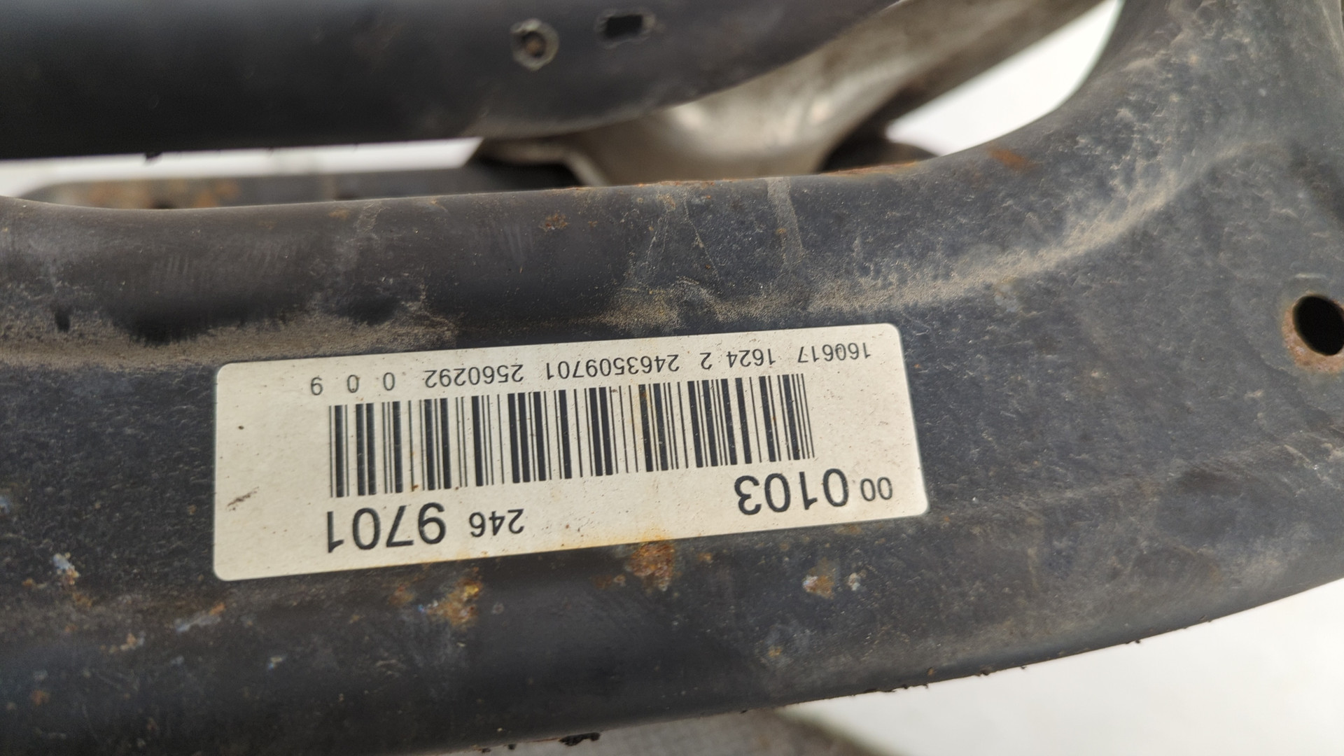 Балка задняя