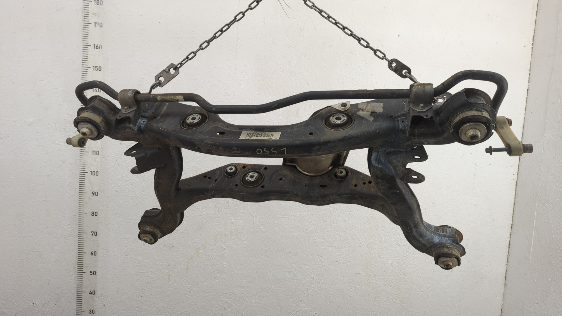 Балка задняя