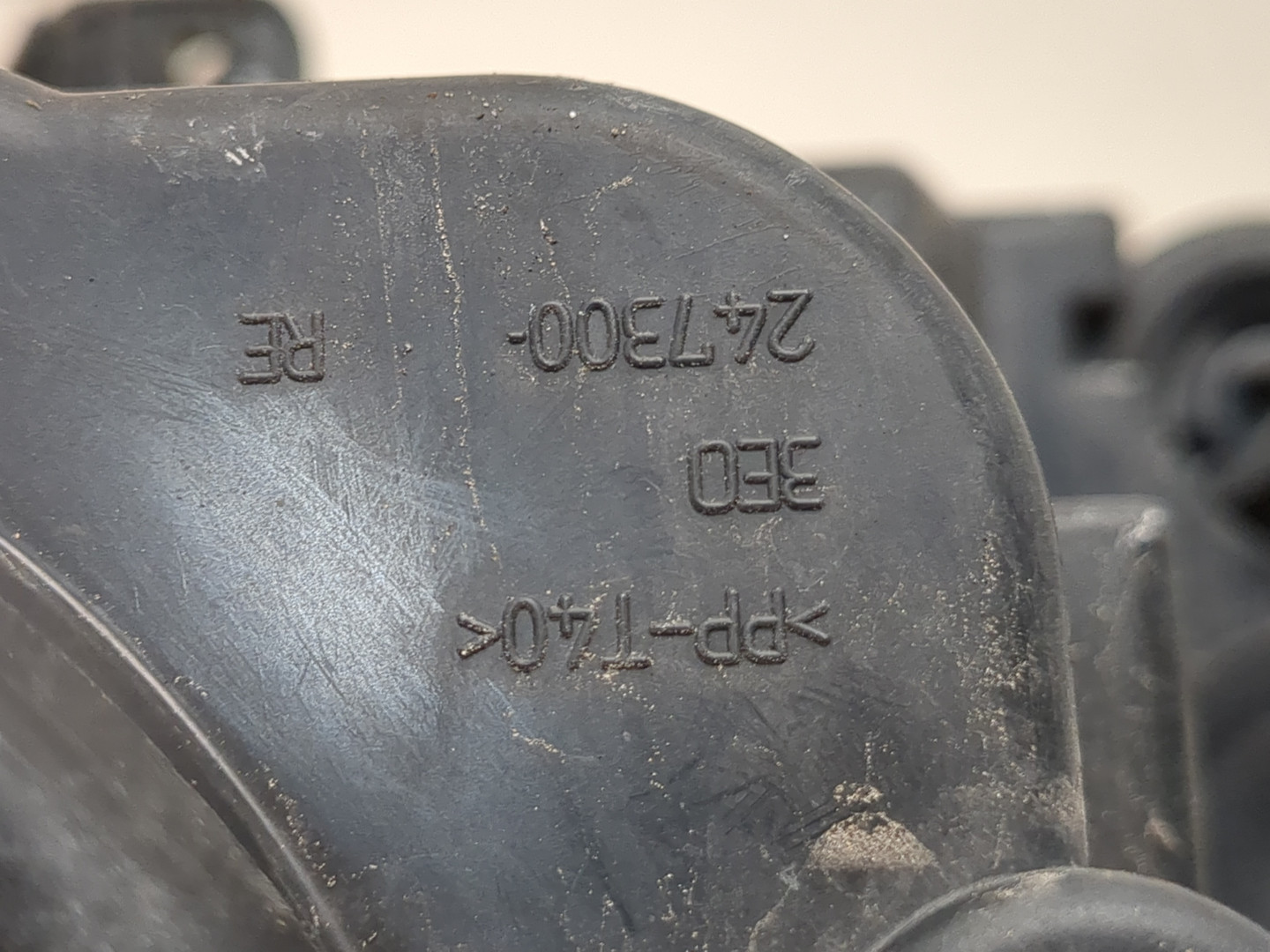 Фара правая